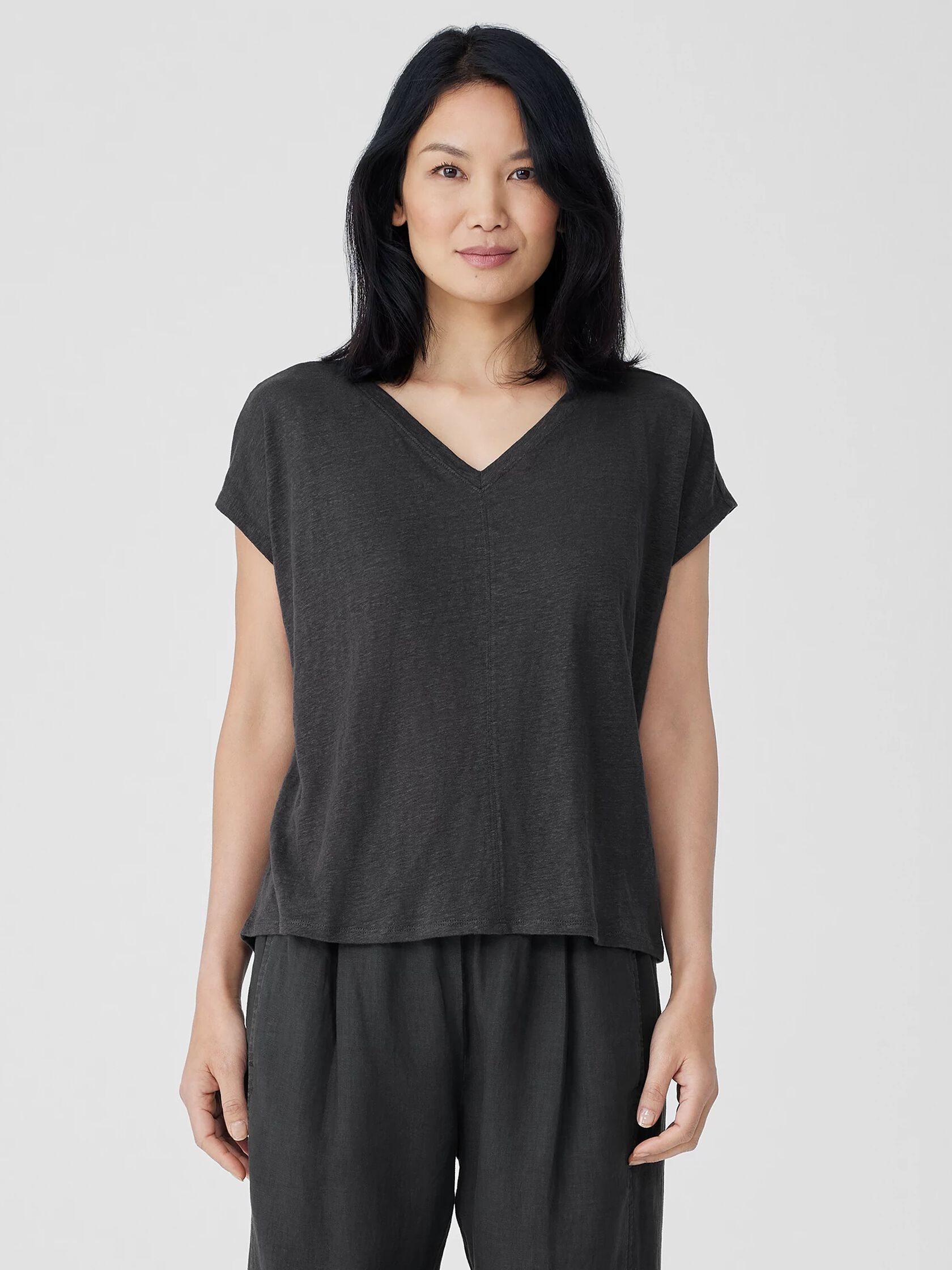 Organic Linen Jersey V-Neck Tee