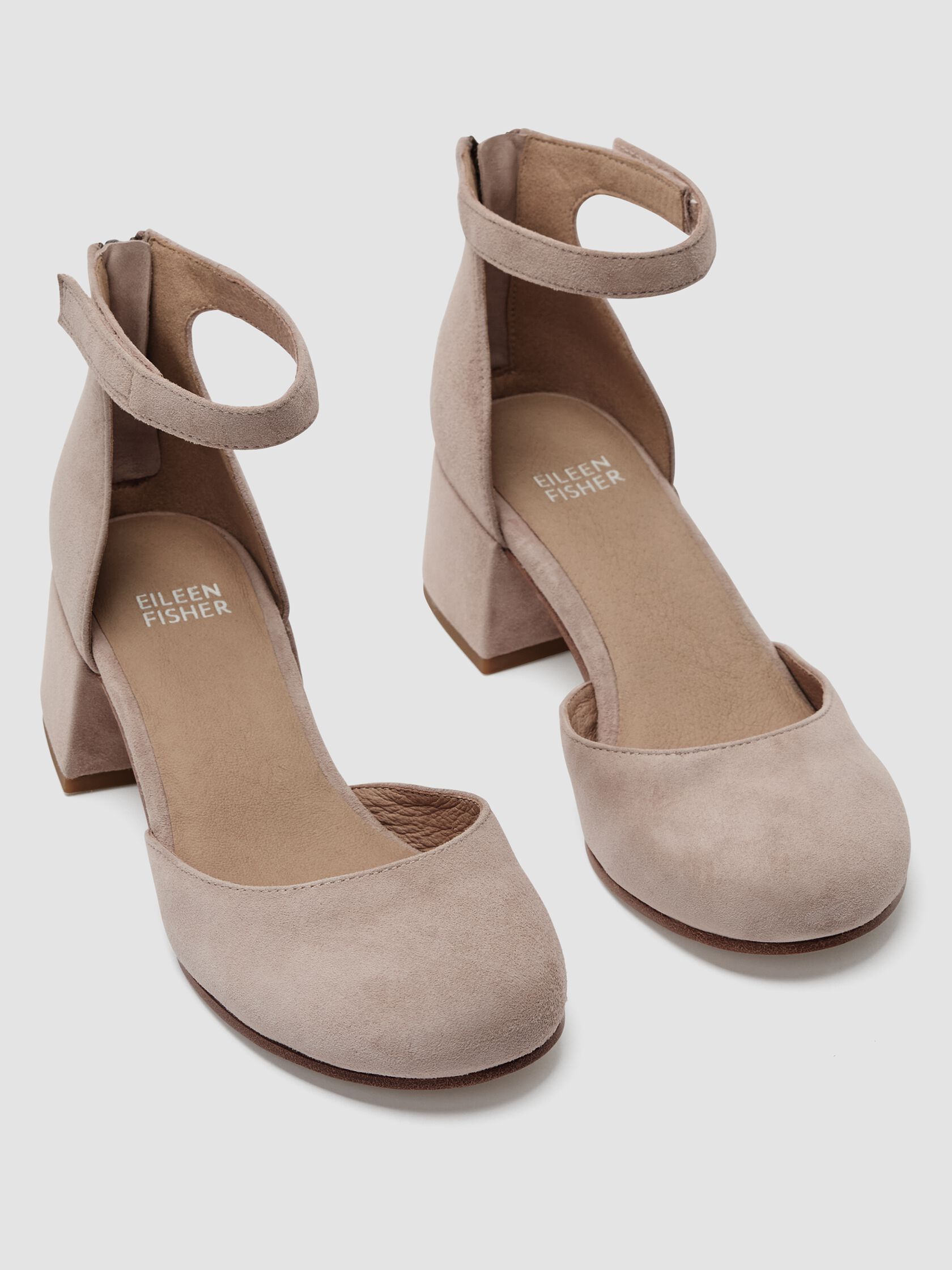 Dota Suede Pump