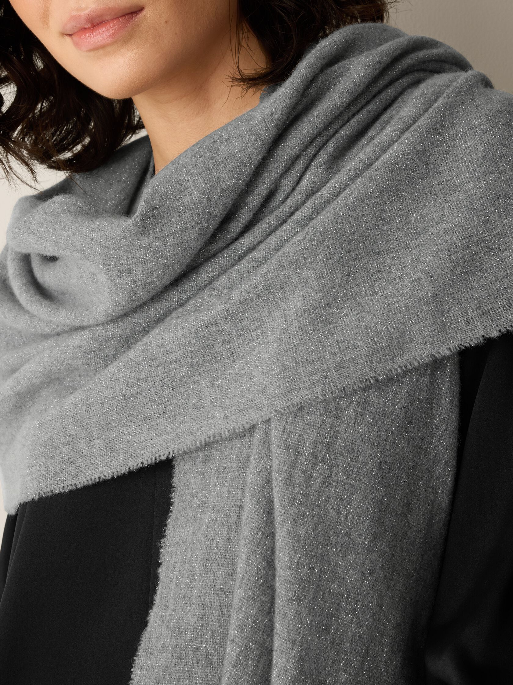 Wool Shimmer Scarf