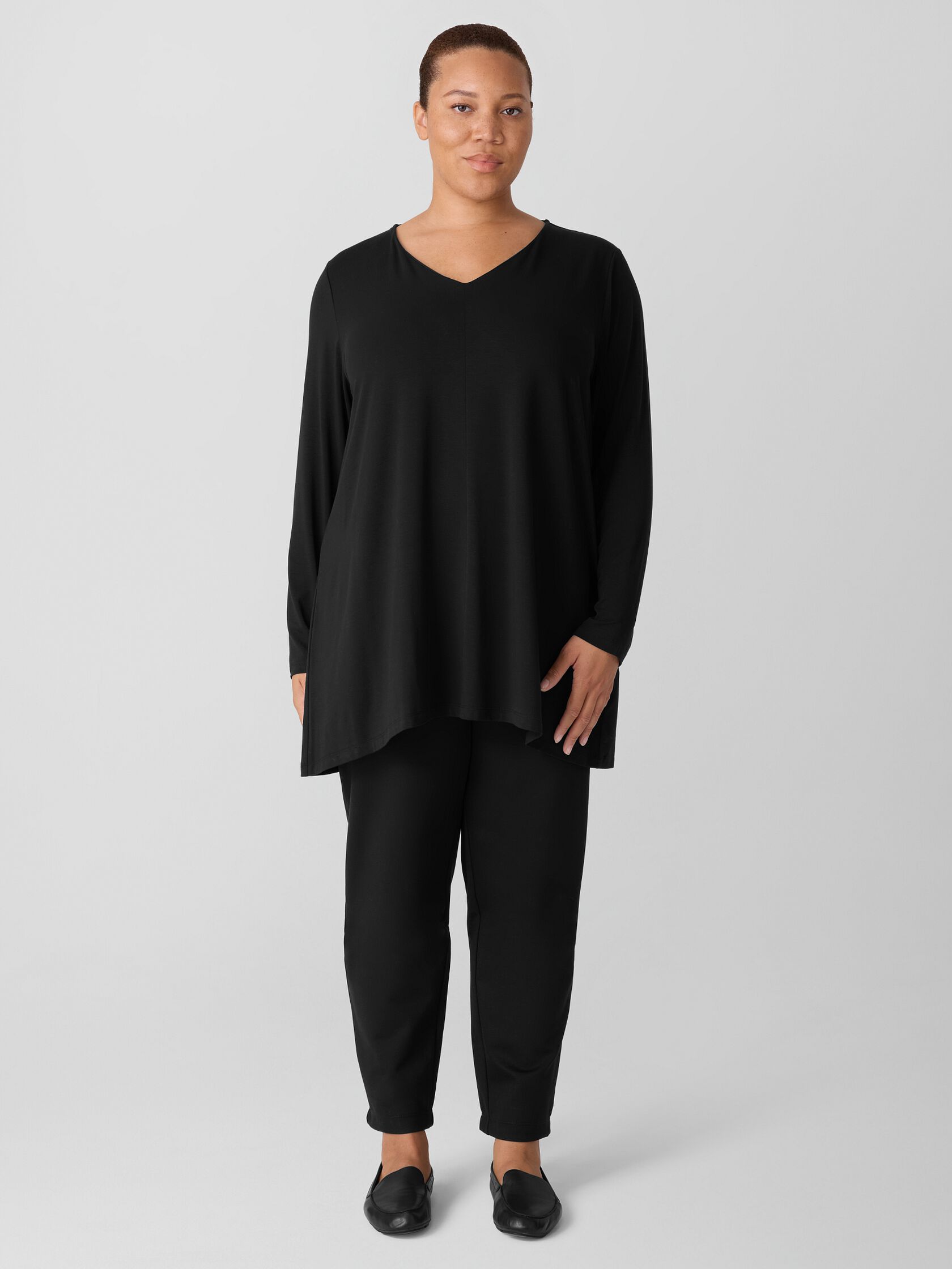 Fine Stretch Jersey Knit V-Neck Long Top