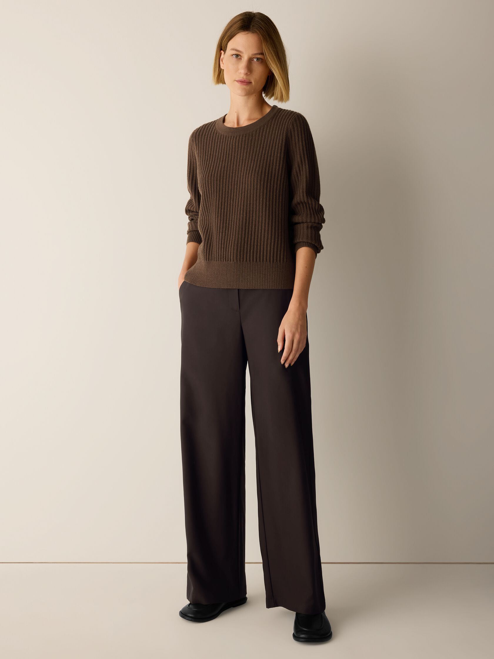 Seasonless Wool Full-Length Trouser