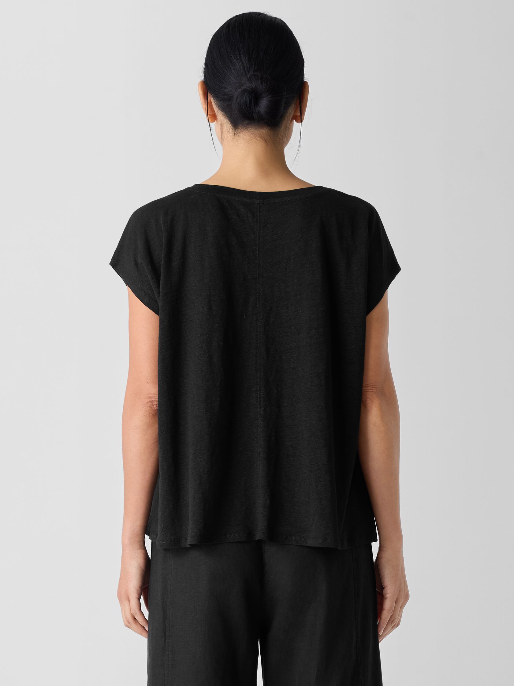 Organic Linen Jersey V-Neck Tee