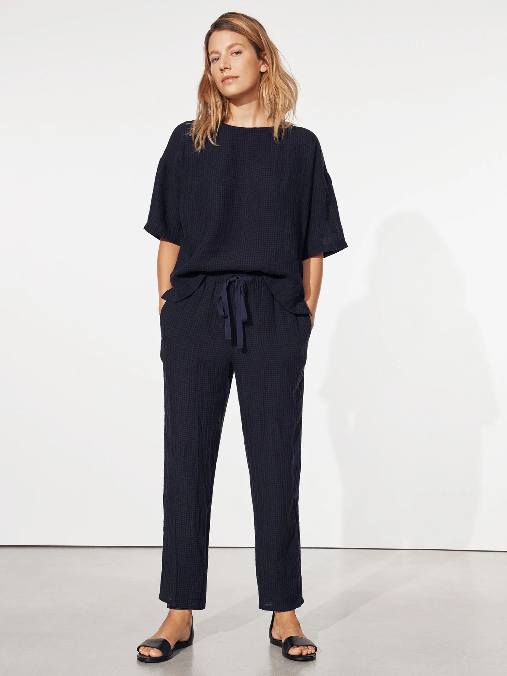Puckered Organic Linen Jewel Neck Box-Top