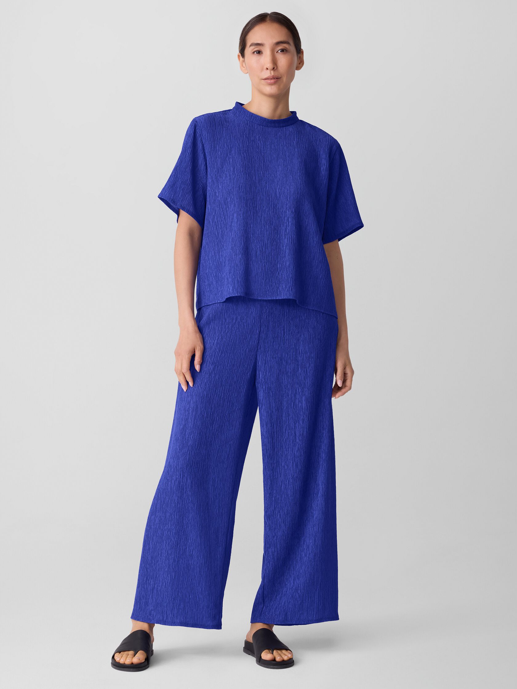 Woven Pliss&eacute; Mock Neck Top
