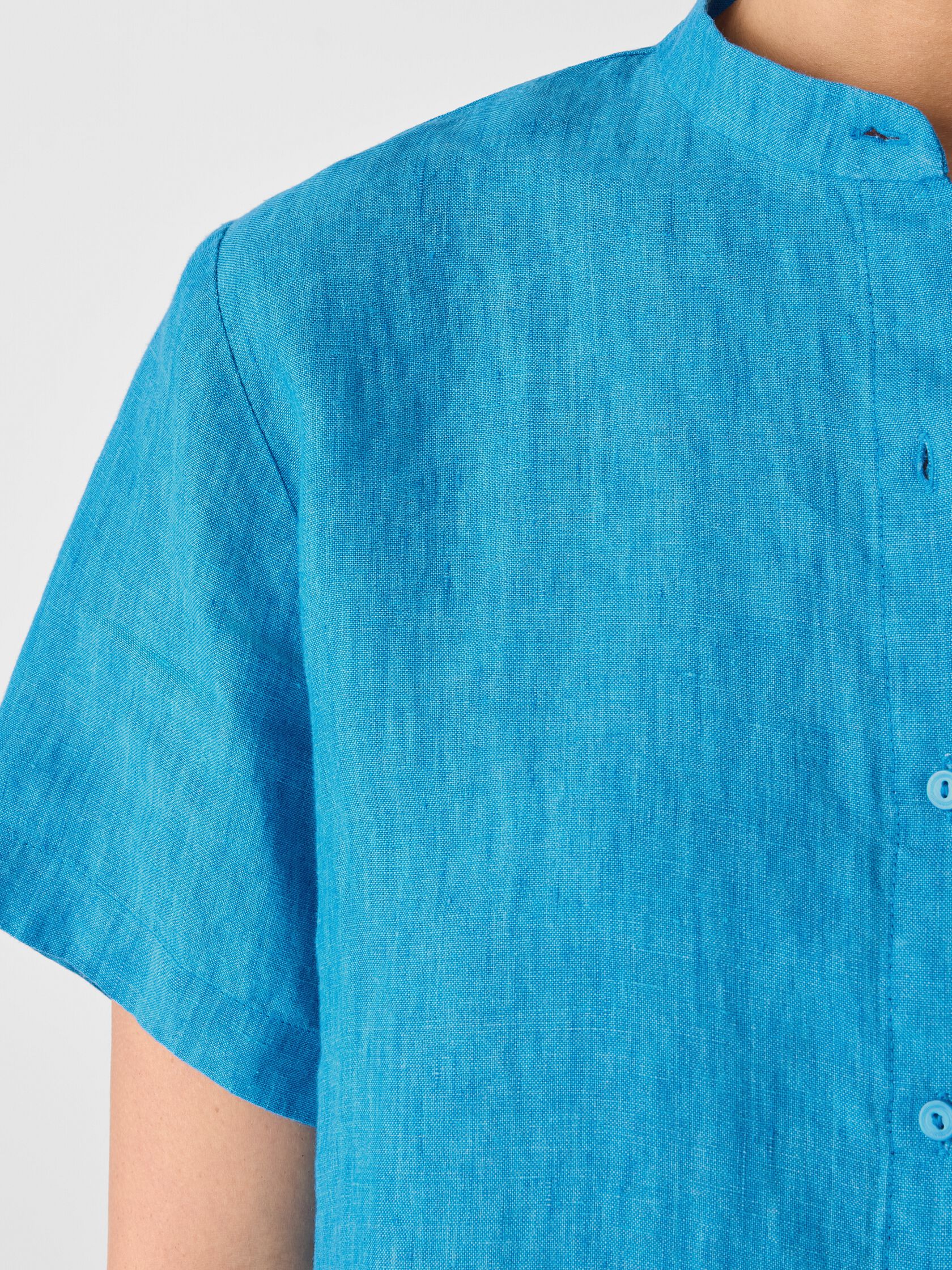 Washed Organic Linen Délavé Band Collar Shirt
