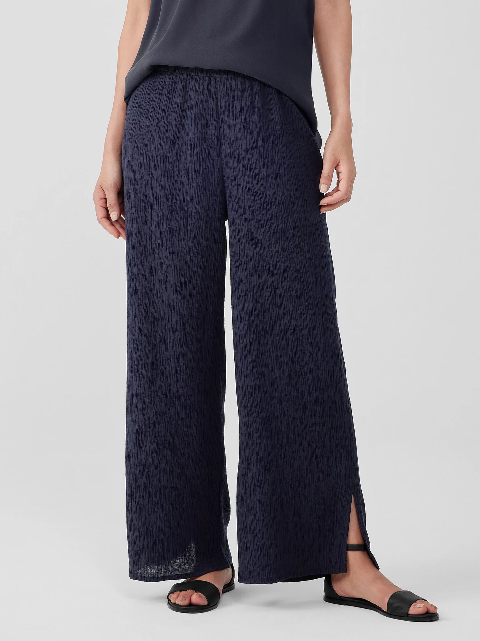 Woven Plissé Wide-Leg Pant