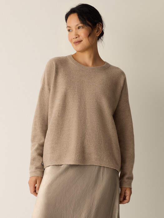Fine Felted Wool Crew Neck Top in Regenerative Wool