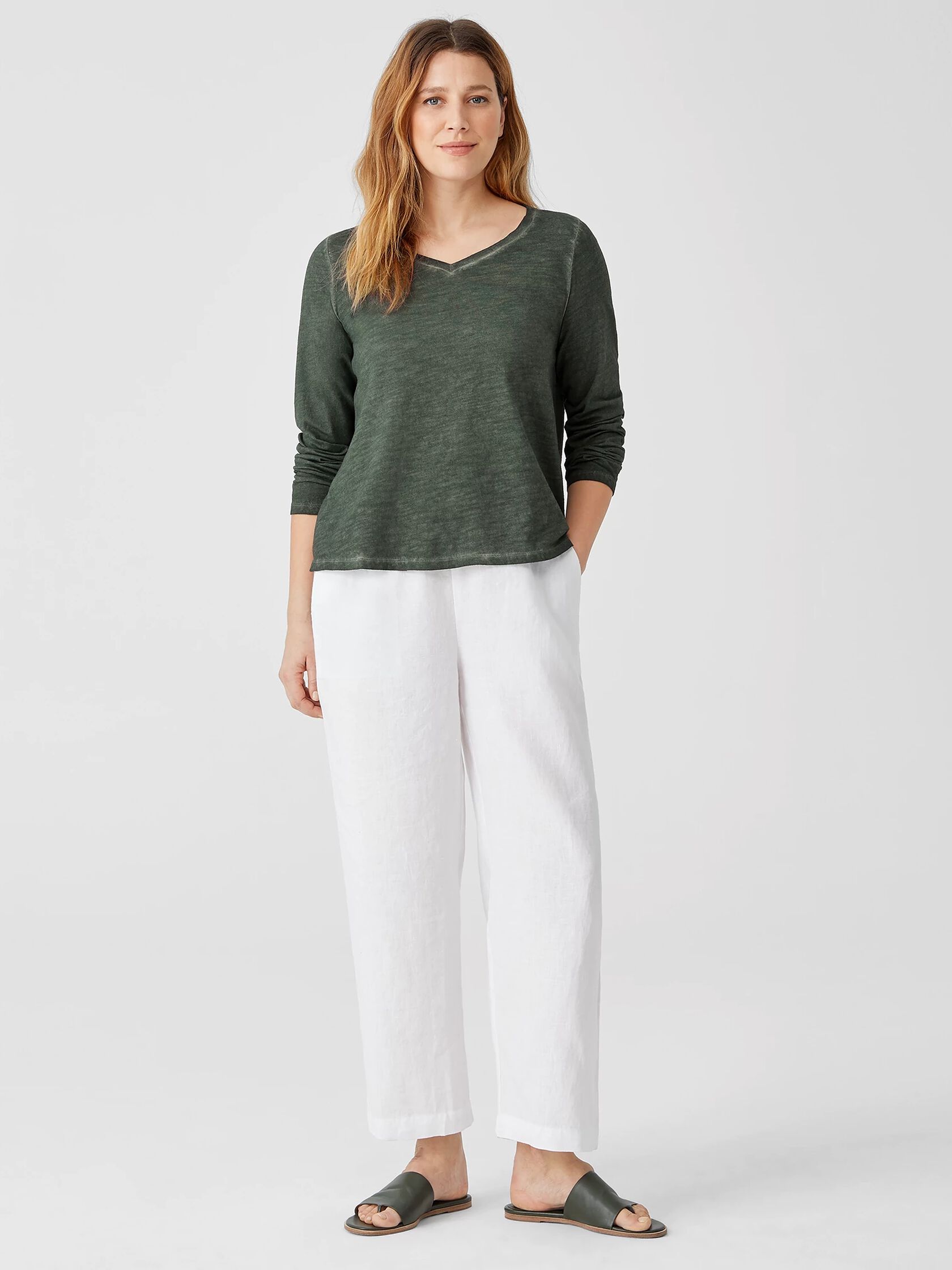 Pigment-Dyed Organic Cotton V-Neck Top