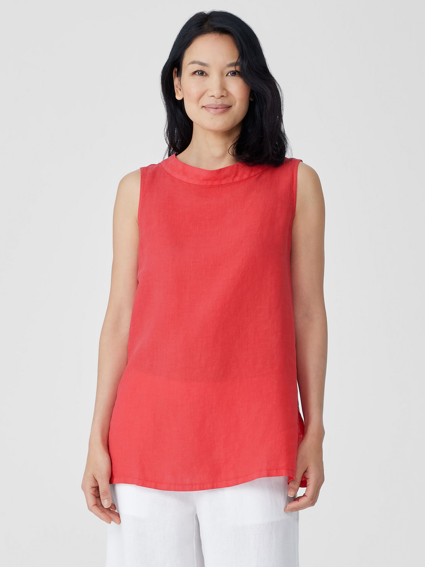 Garment-Dyed Handkerchief Linen Mock Neck Top