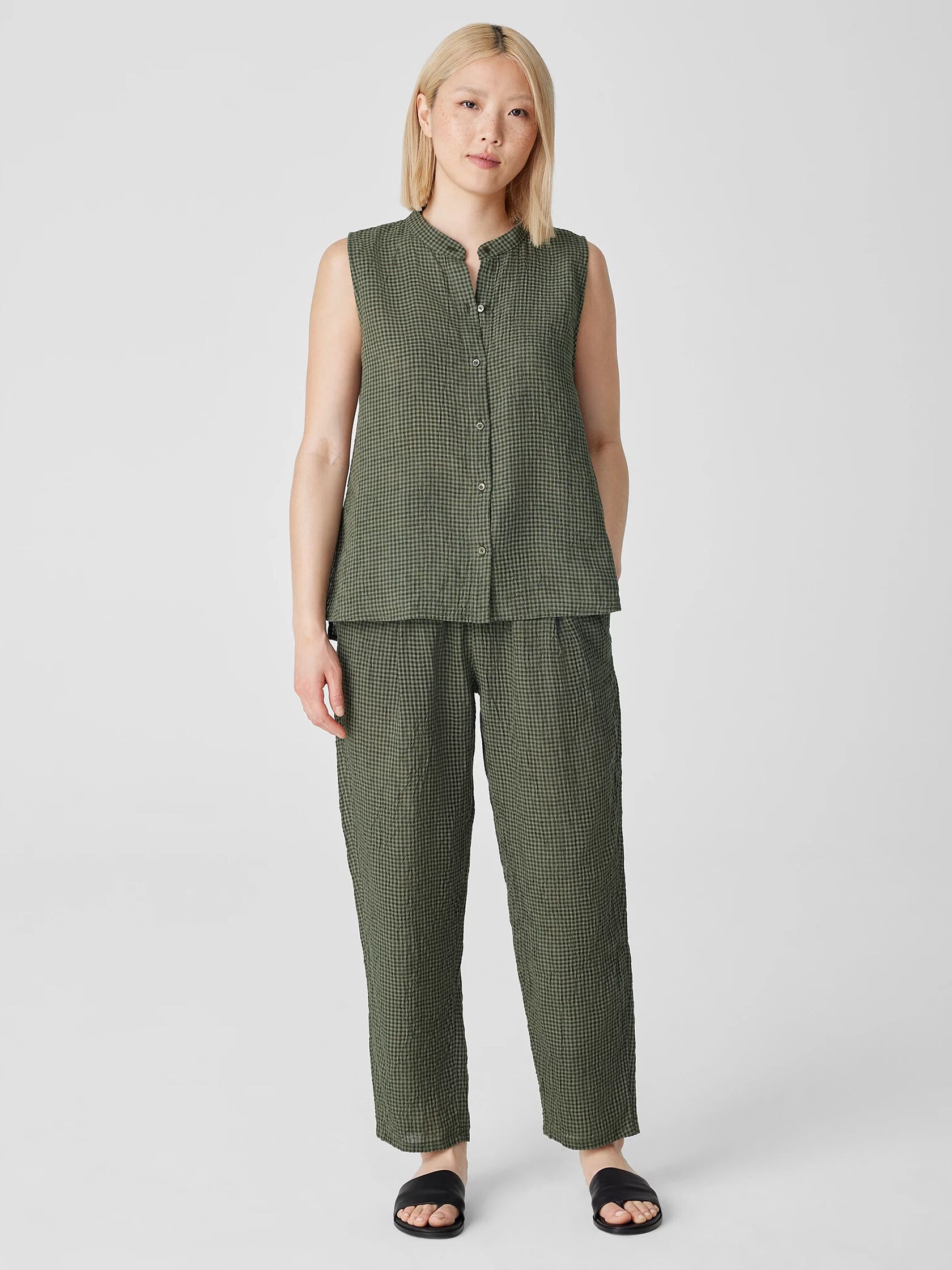 Puckered Organic Linen Sleeveless Shirt