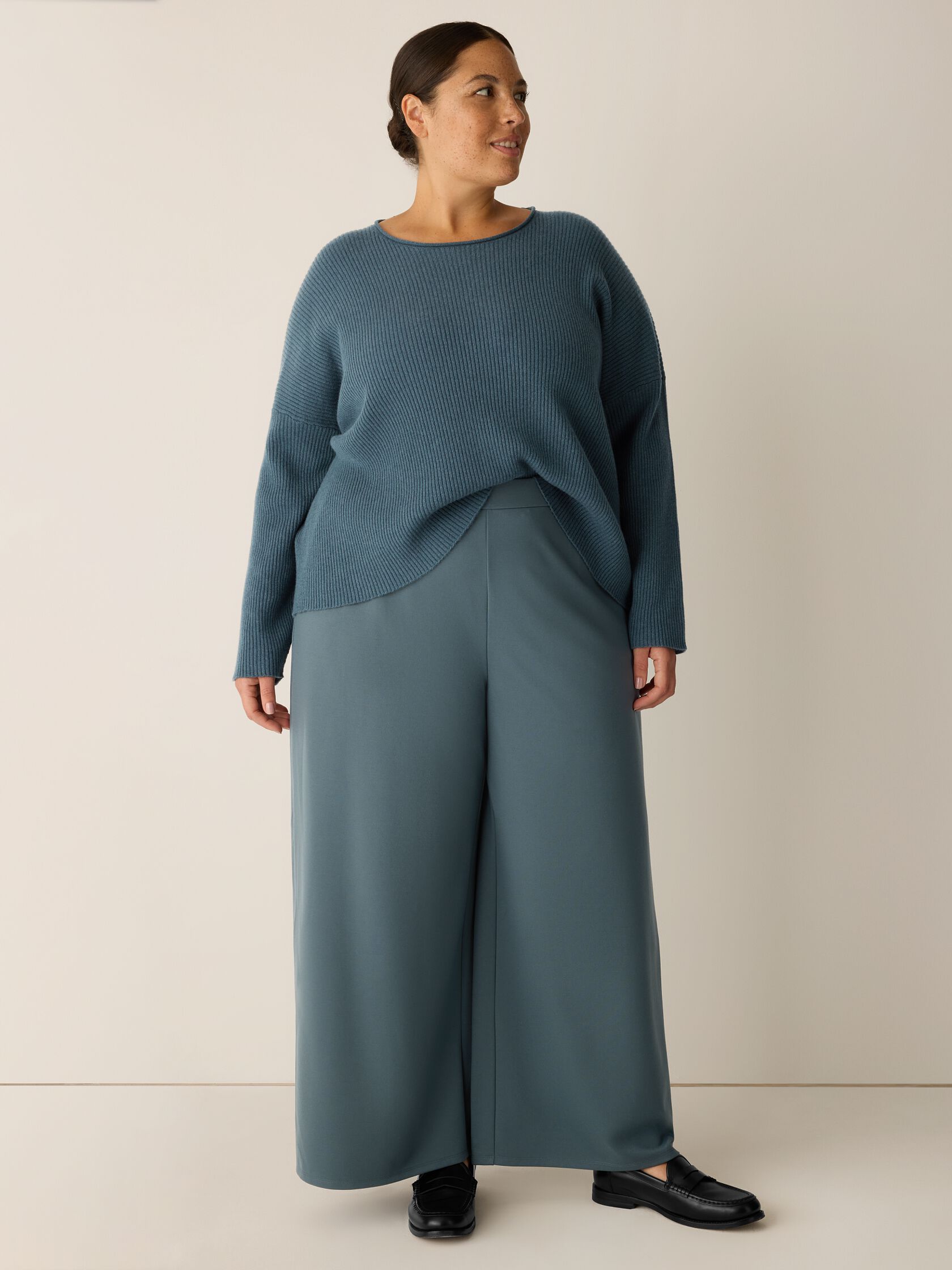 Lightweight Ponte Wide-Leg Pant