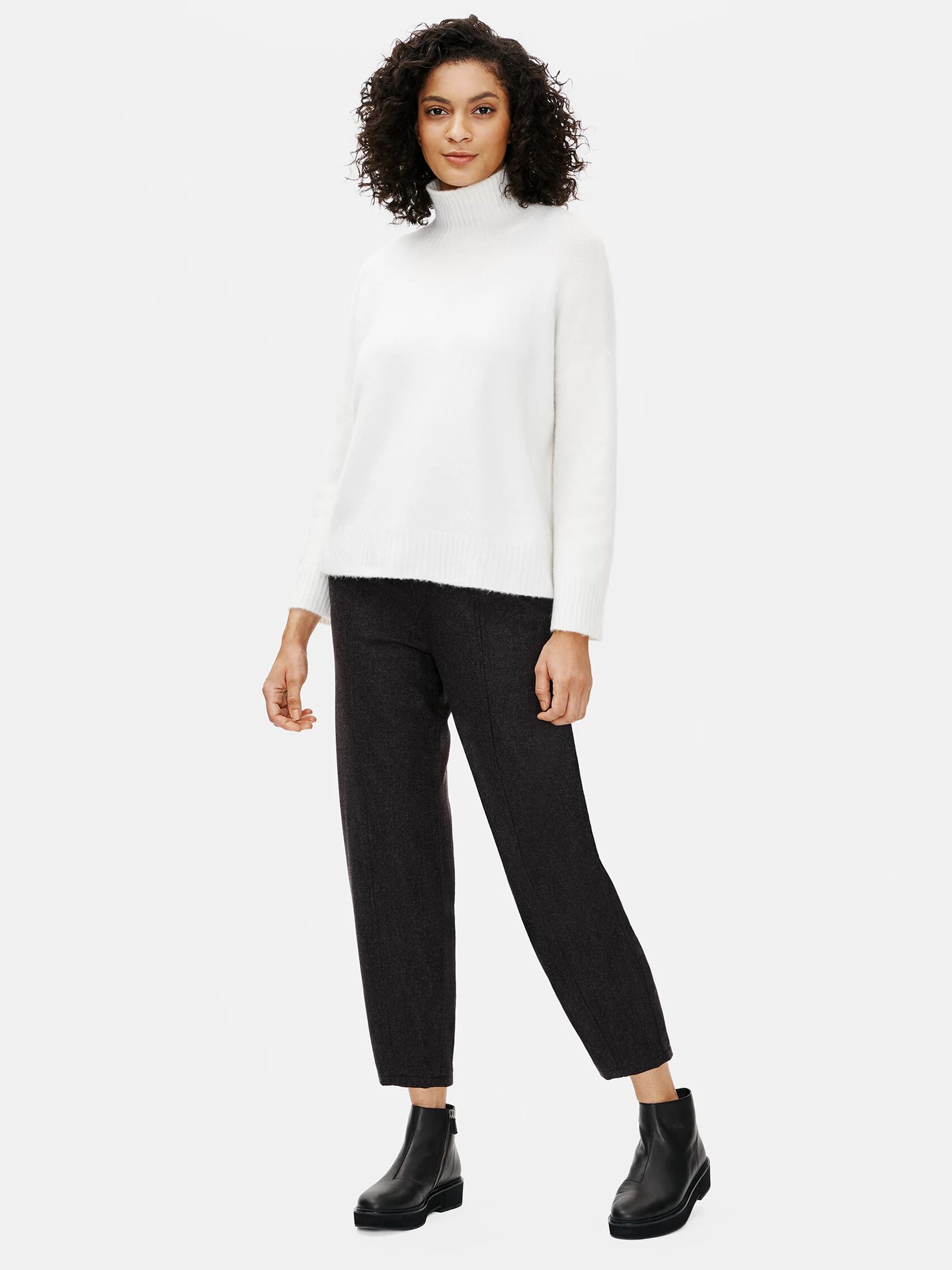 Soft Wool Flannel Lantern Pant