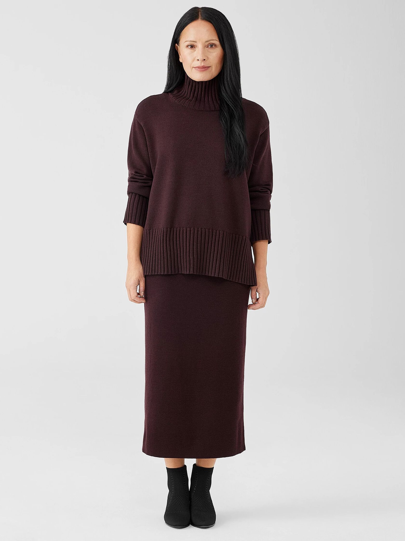 Merino Rib Pencil Skirt in Regenerative Wool