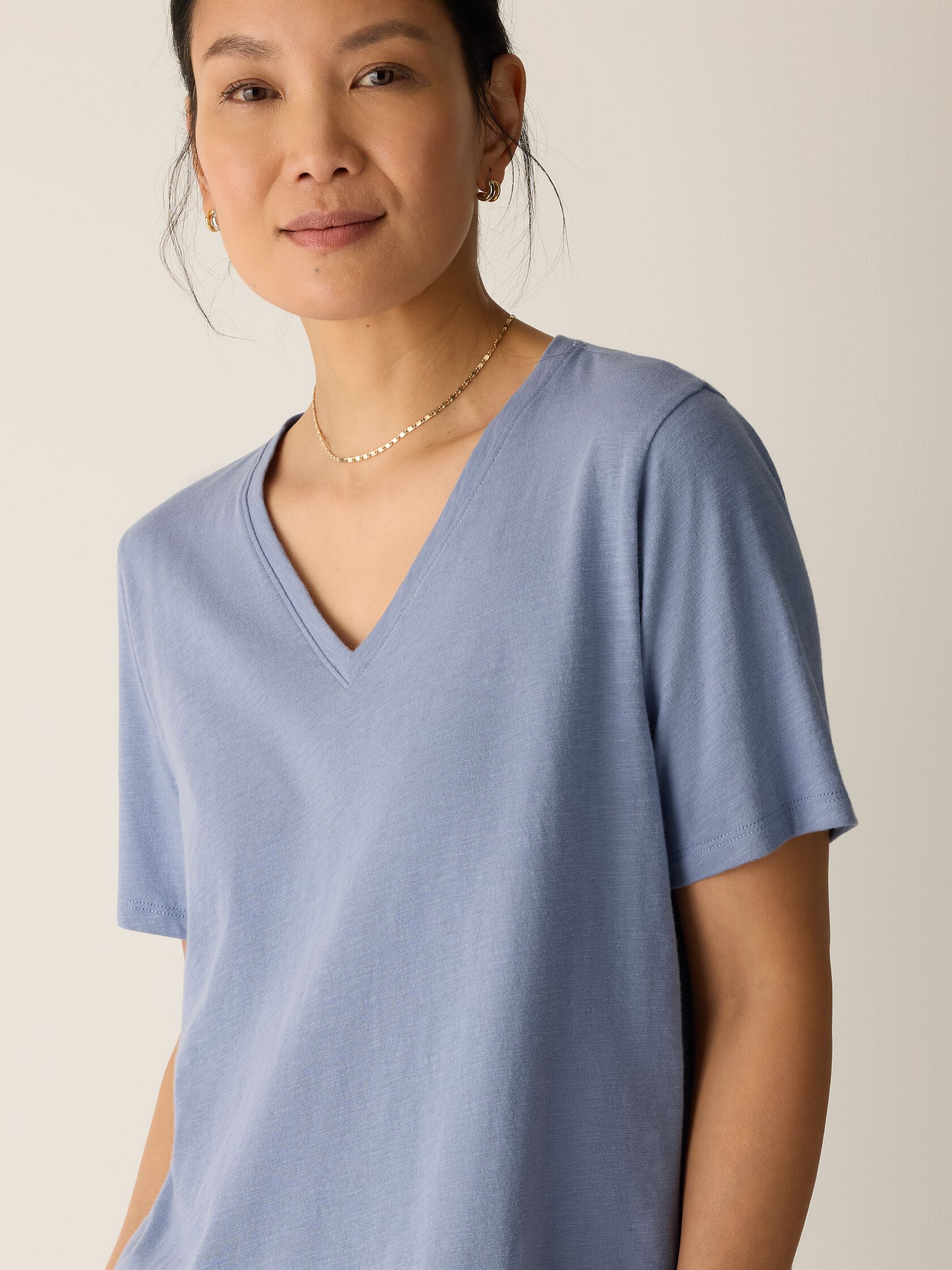 Organic Cotton Slubby Jersey V-Neck Tee