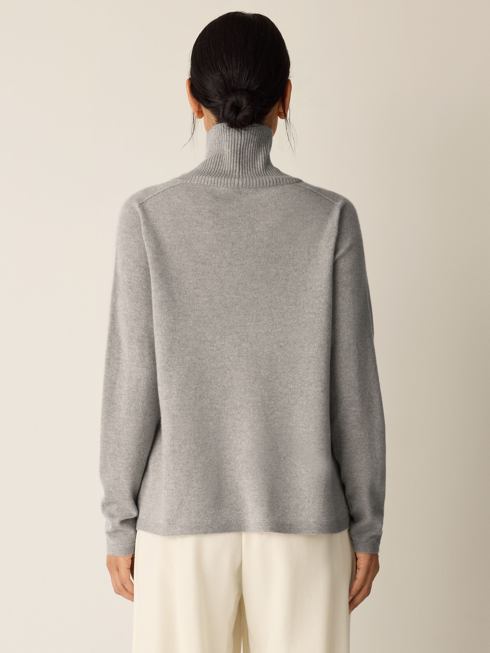 Italian Cashmere Turtleneck Top