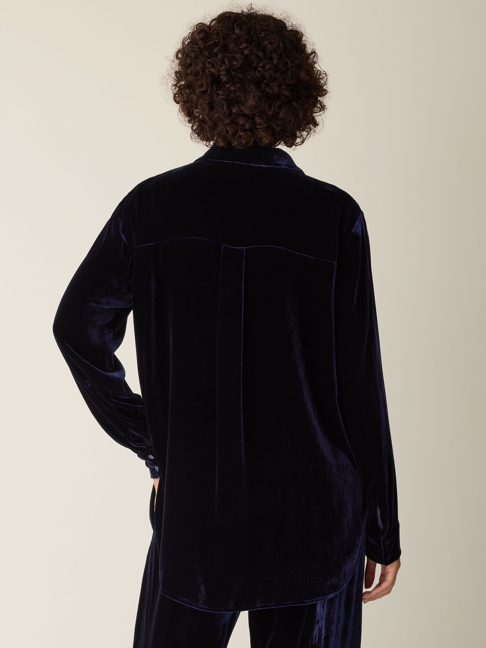 Velvet Classic Collar Shirt