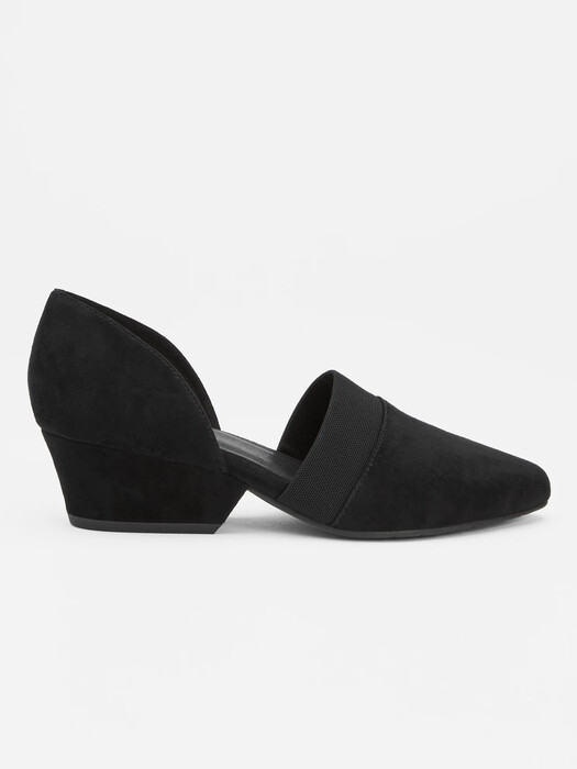 Hilly Suede d'Orsay Pump
