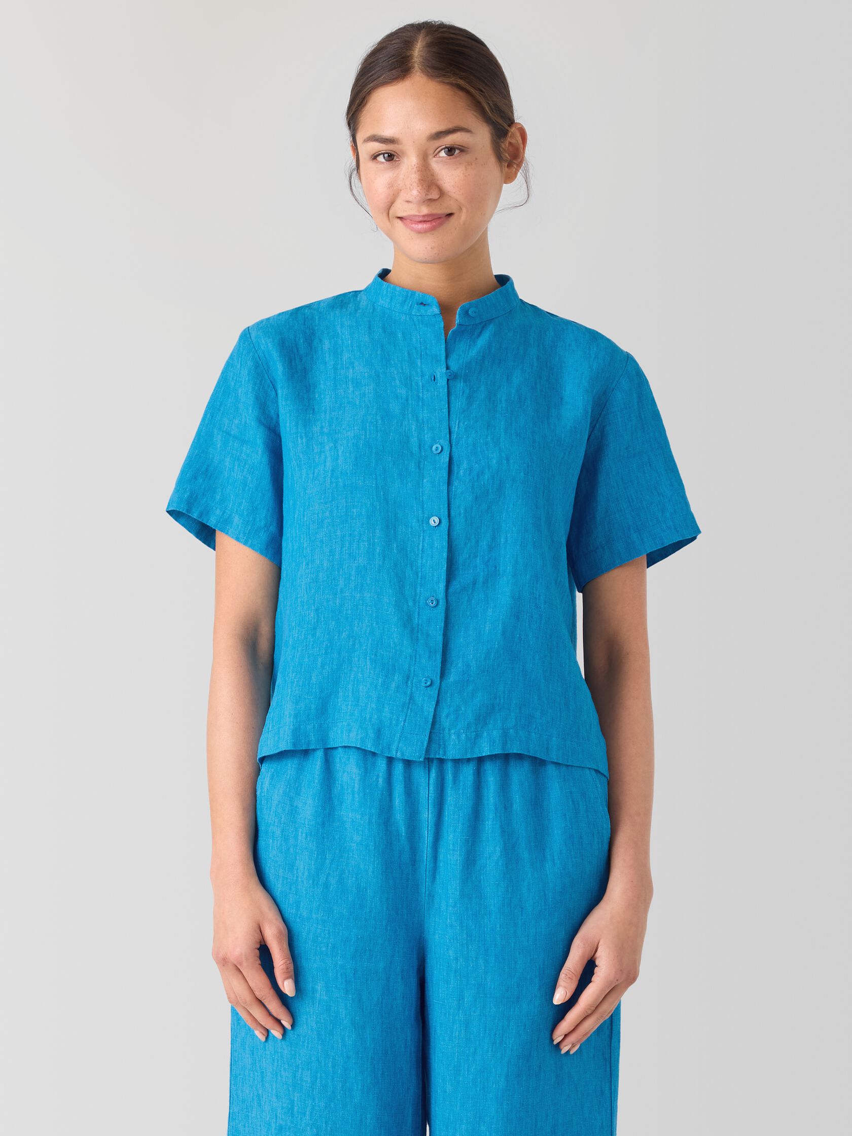 Washed Organic Linen Délavé Band Collar Shirt