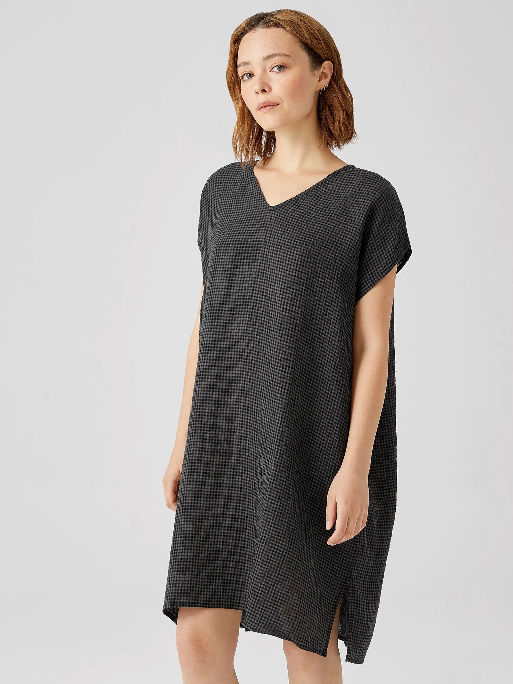Puckered Organic Linen V-Neck Dress