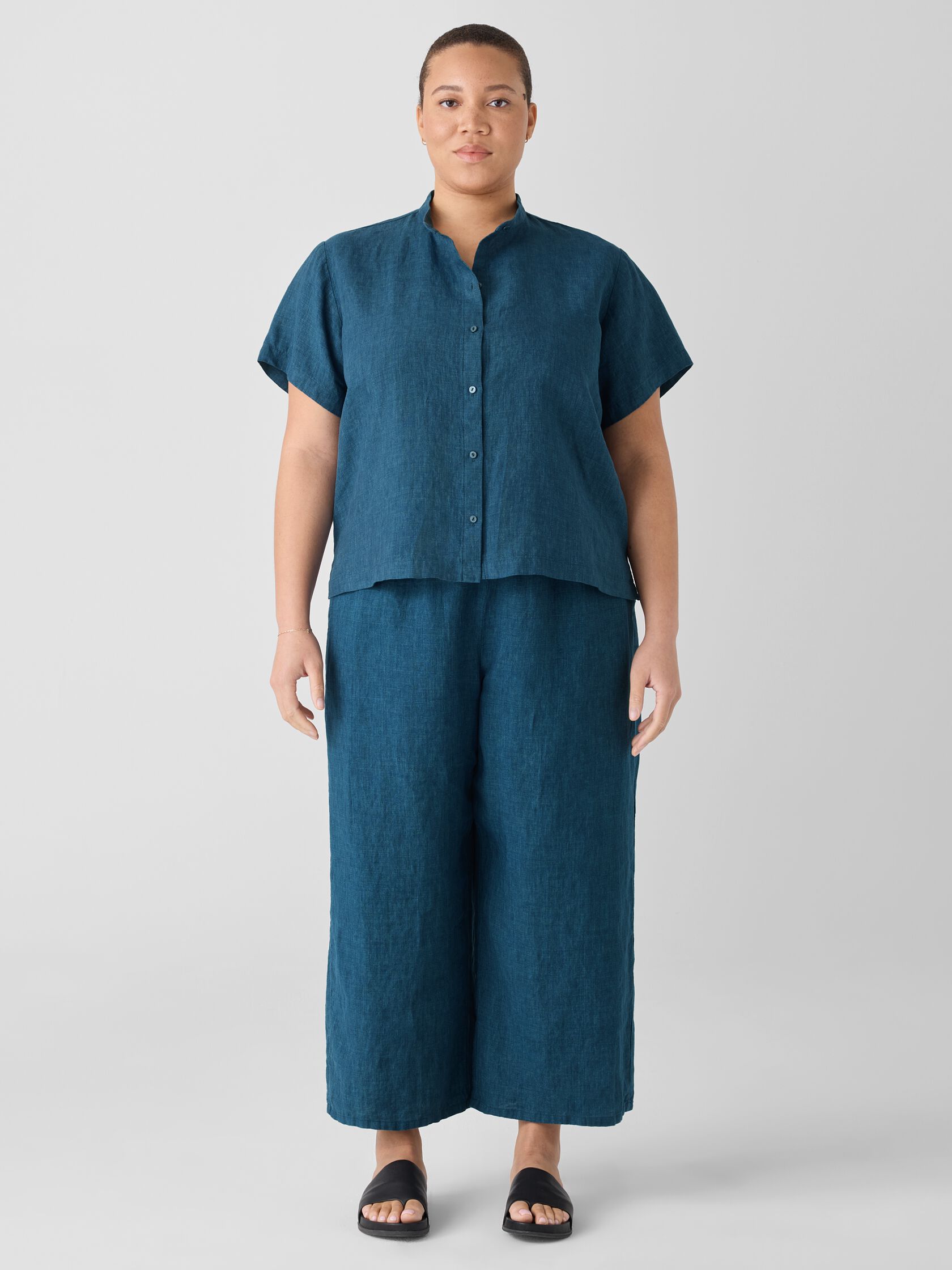 Washed Organic Linen Délavé Band Collar Shirt