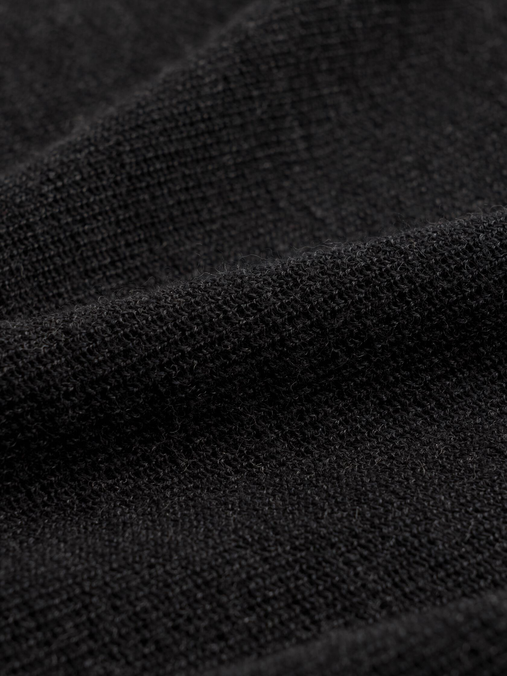 Superfine Merino Crew Neck Long Top in Regenerative Wool