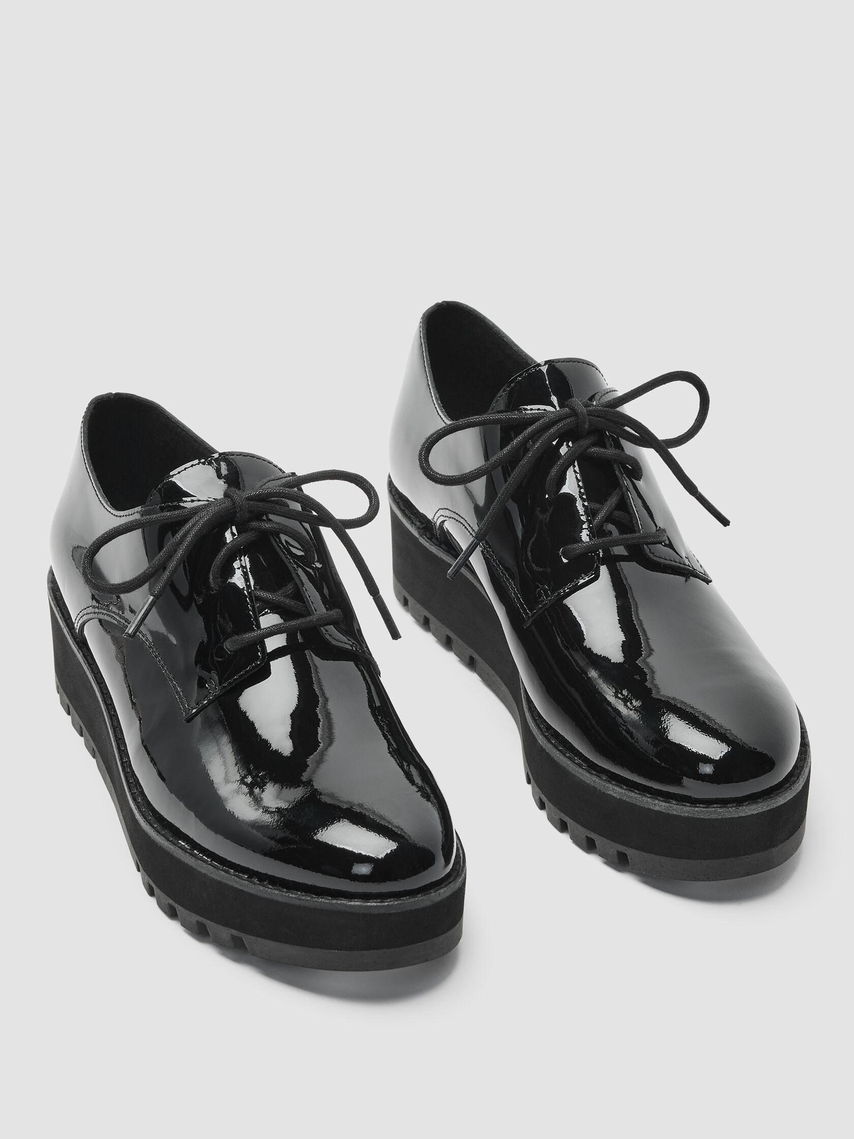 Eddy Patent Leather Platform Oxford
