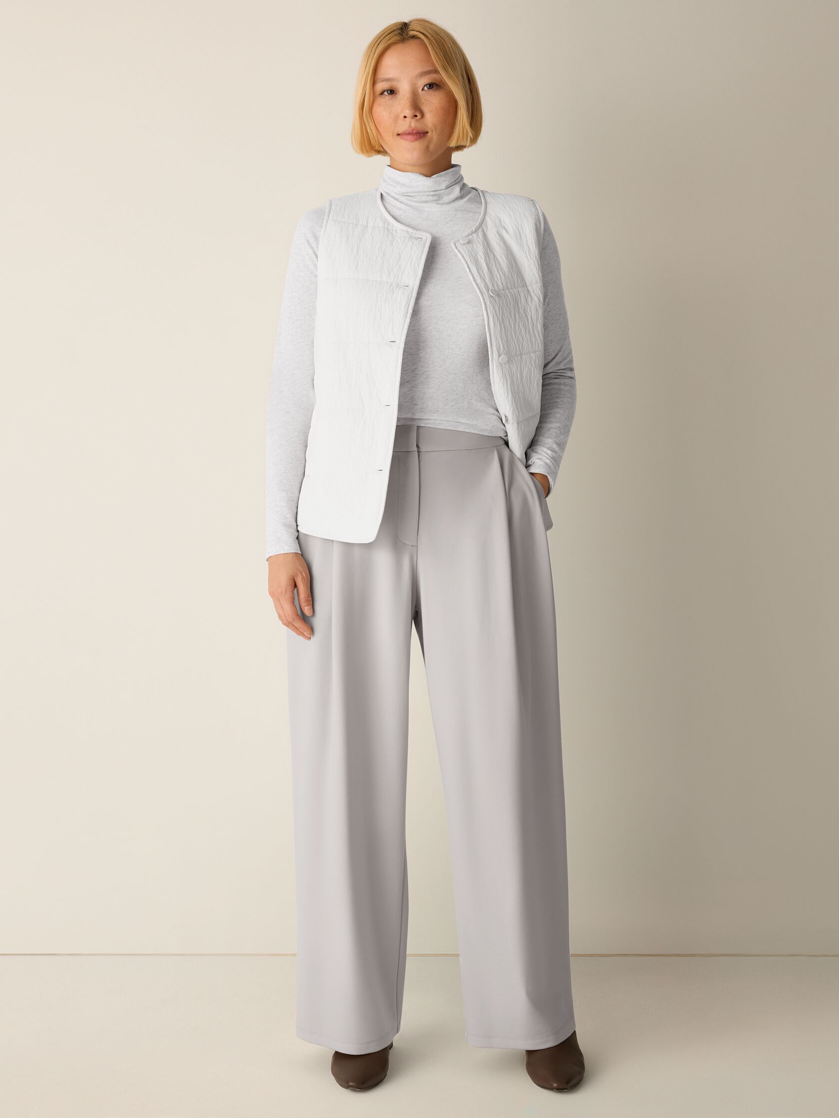 Lightweight Ponte Pleated Wide-Leg Pant