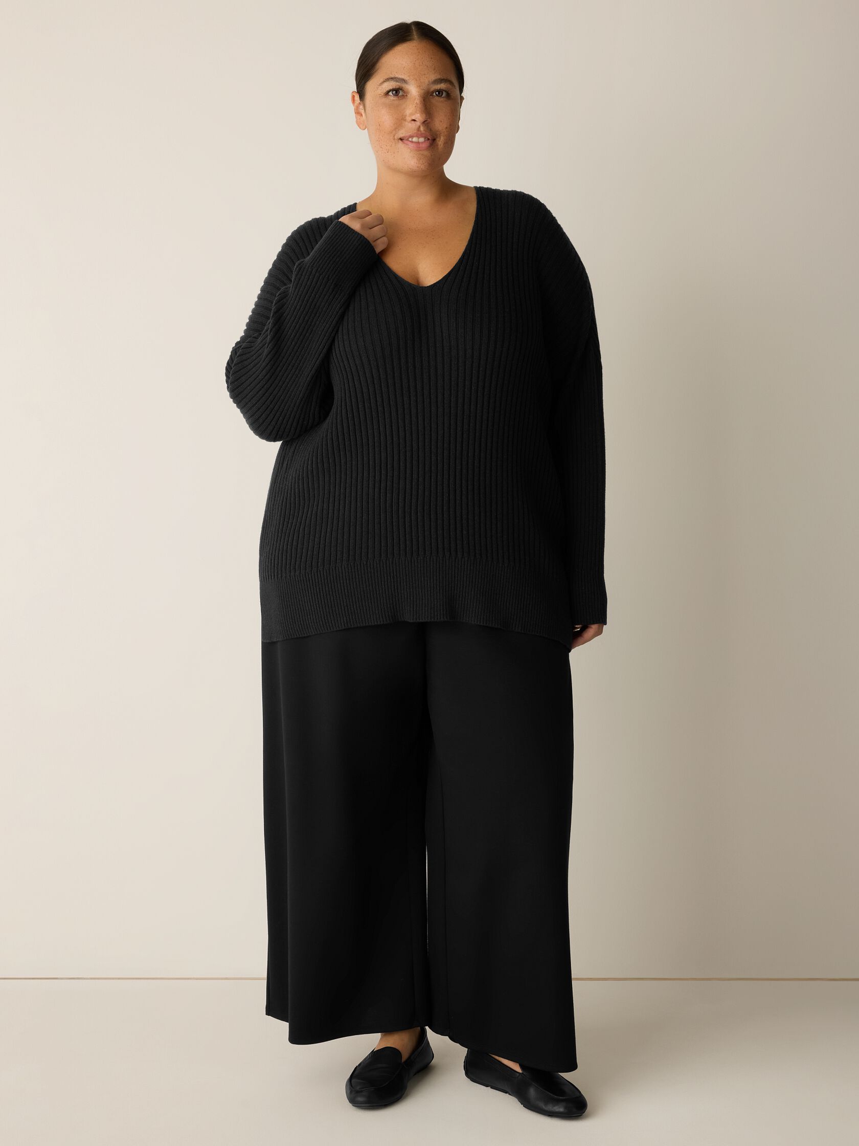 Peruvian Cotton Blend V-Neck Top