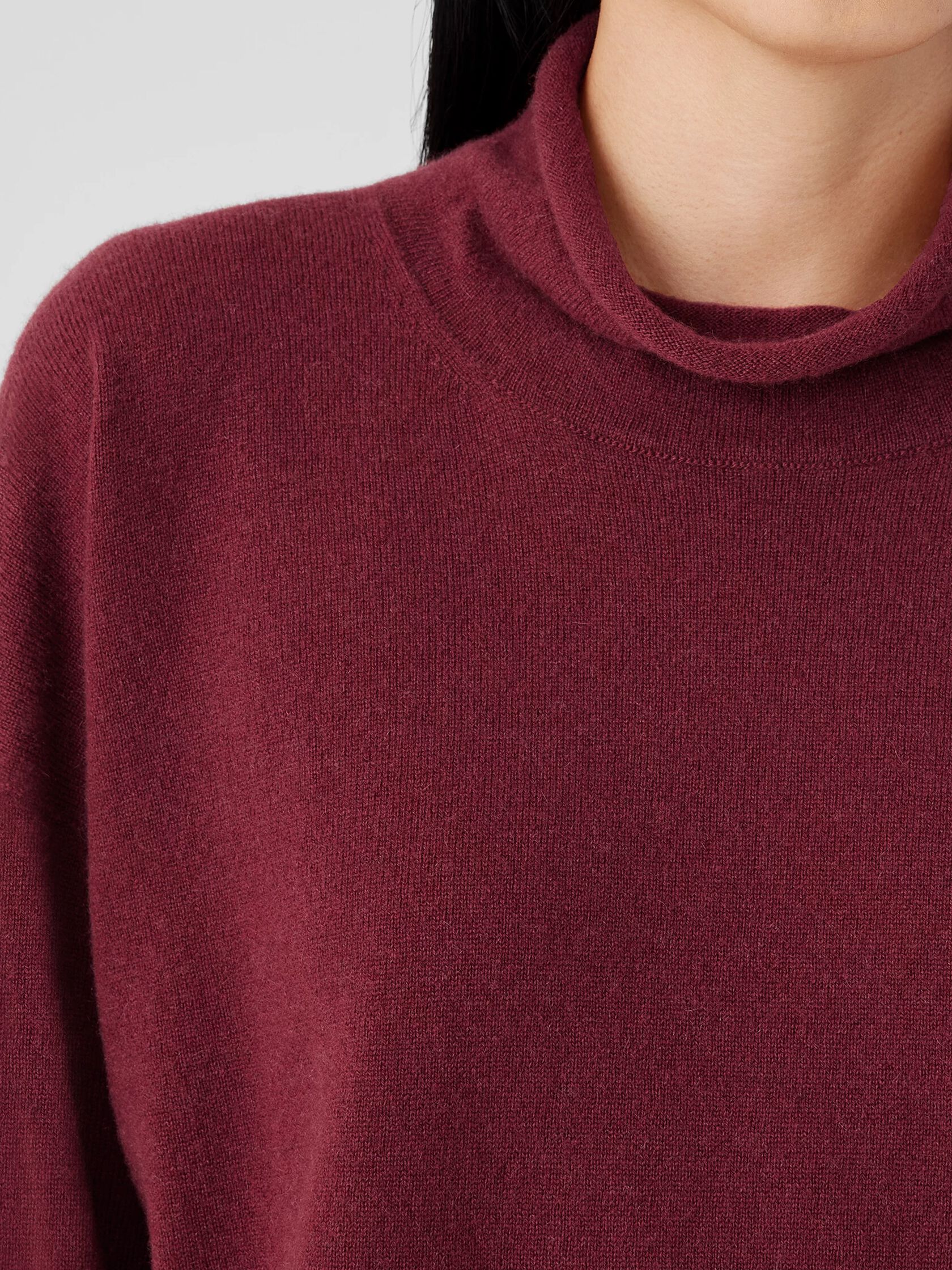 Italian Cashmere Turtleneck Top