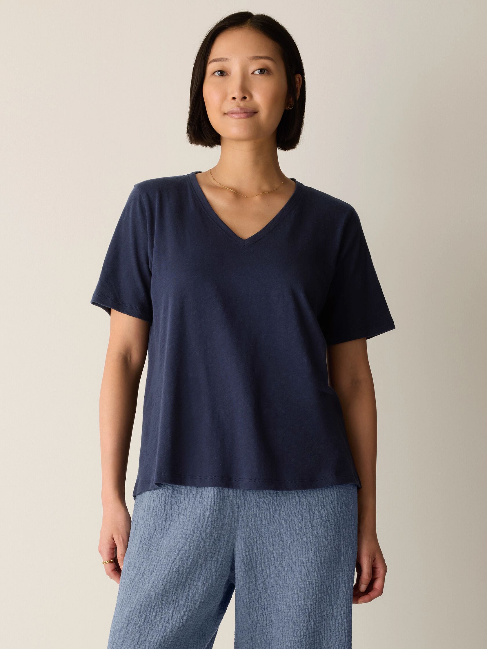 Organic Cotton Slubby Jersey V-Neck Tee