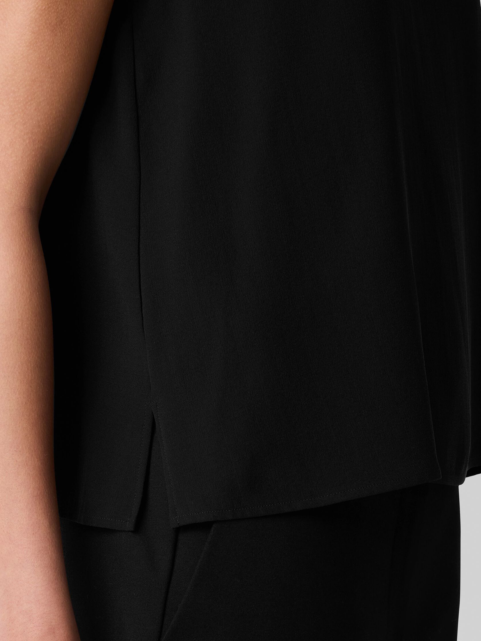 Silk Georgette Crepe Round Neck Tank