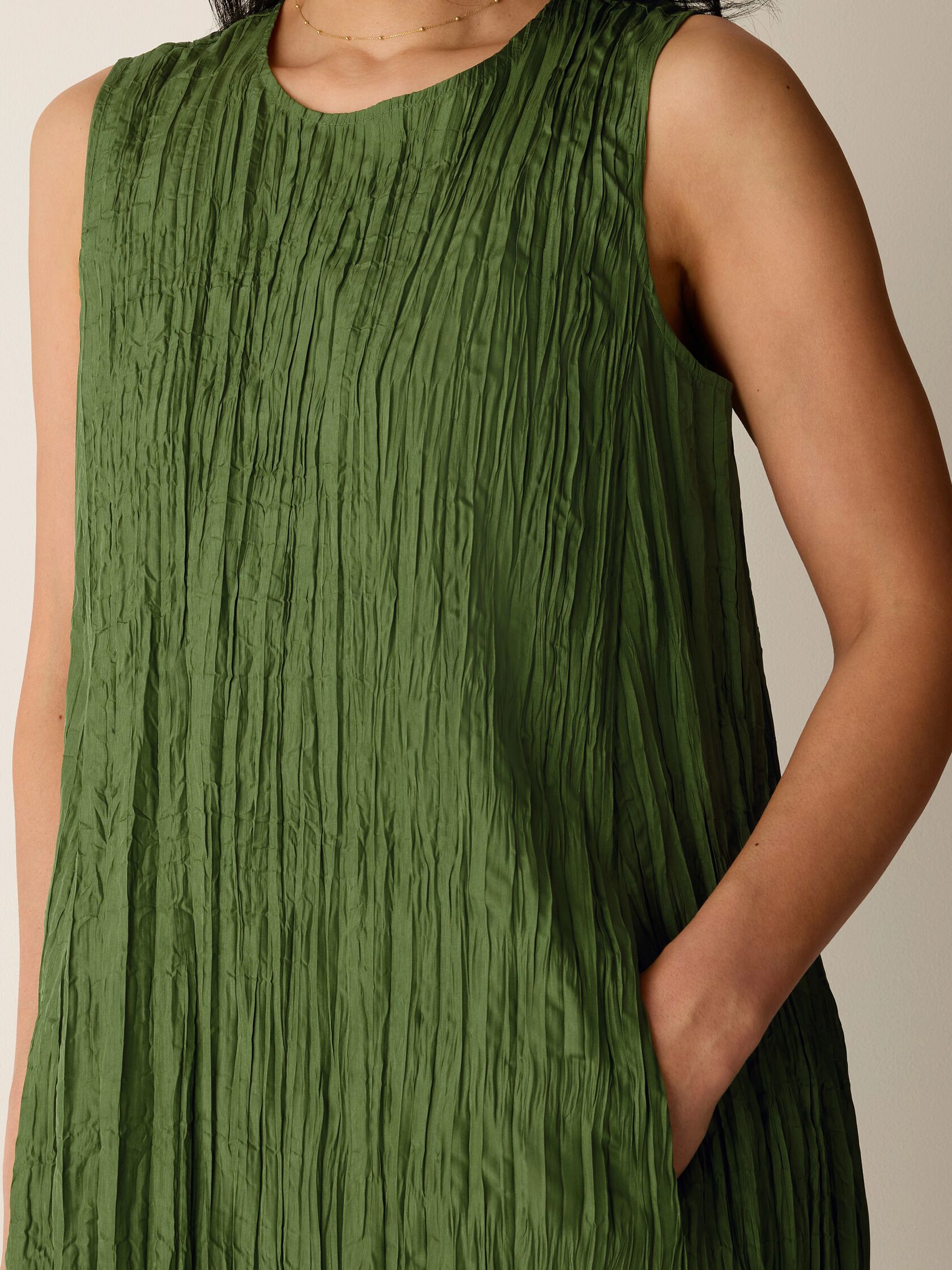 Crushed Silk Round Neck Dress