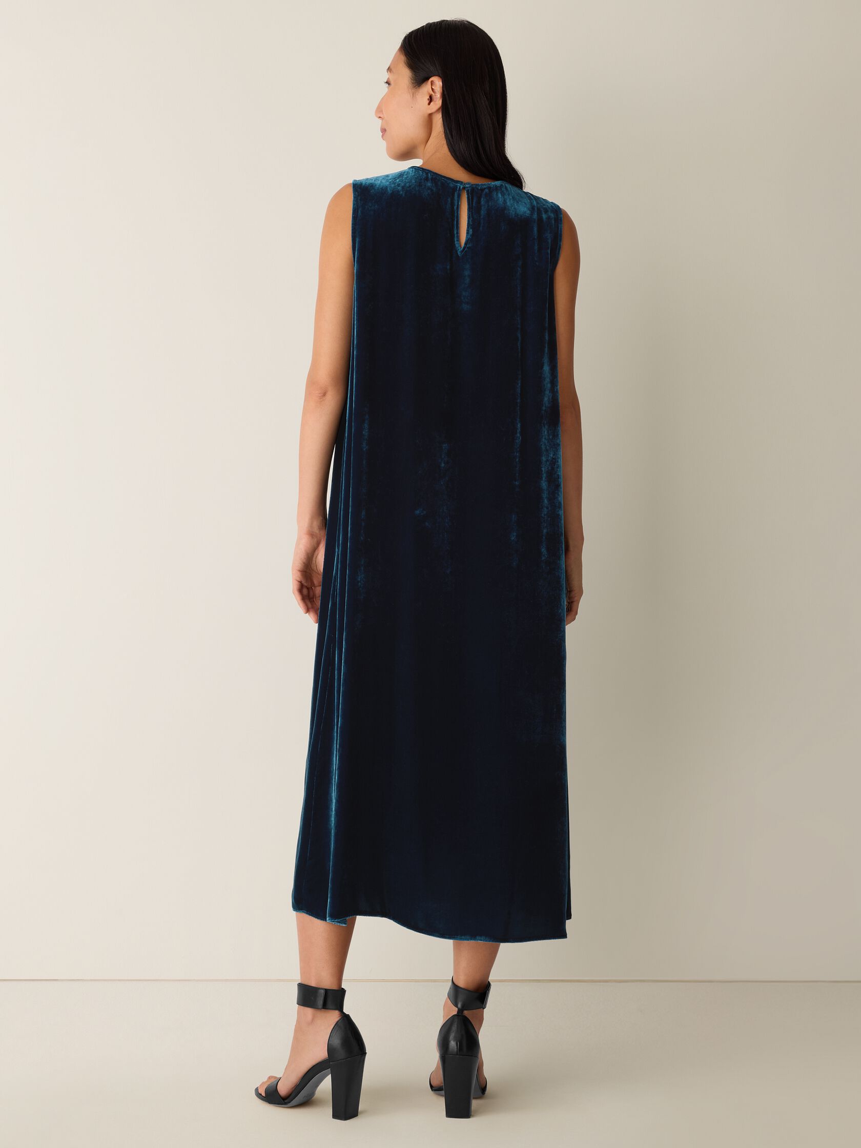 Velvet Round Neck Dress