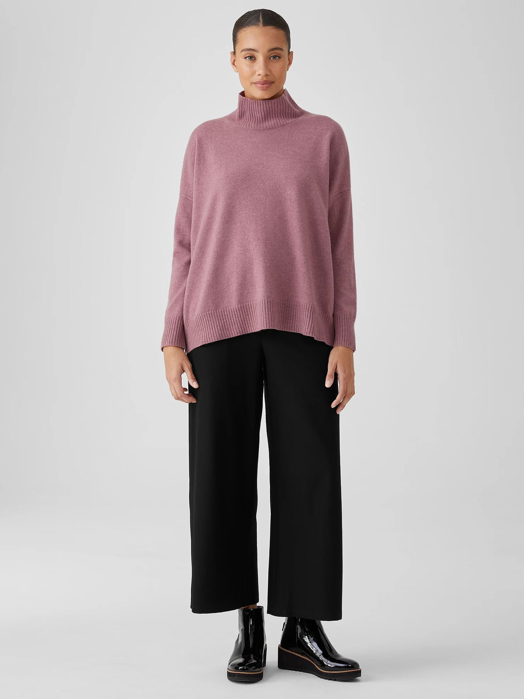 Italian Cashmere Turtleneck Box-Top