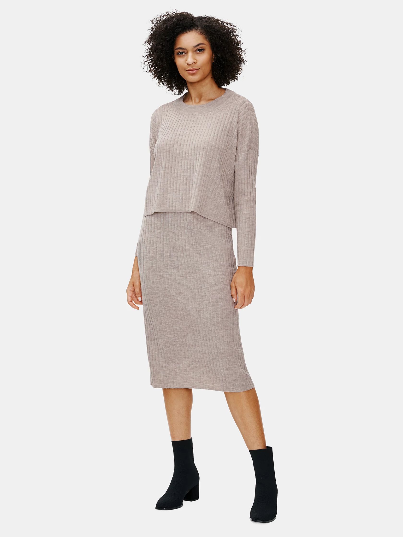 Merino Crew Neck Box-Top in Regenerative Wool