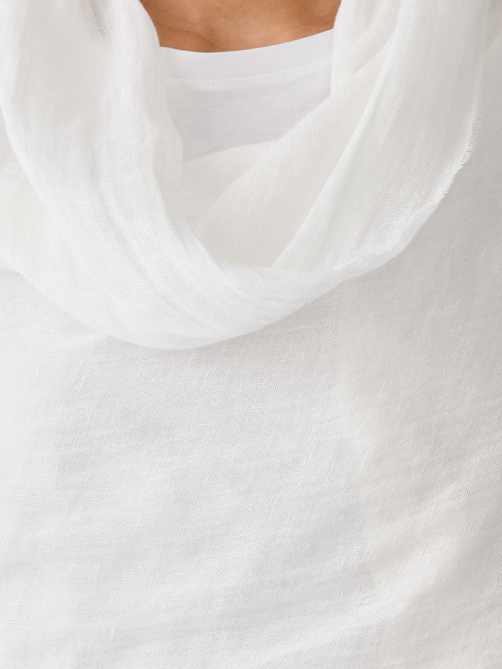 Airy Linen Scarf