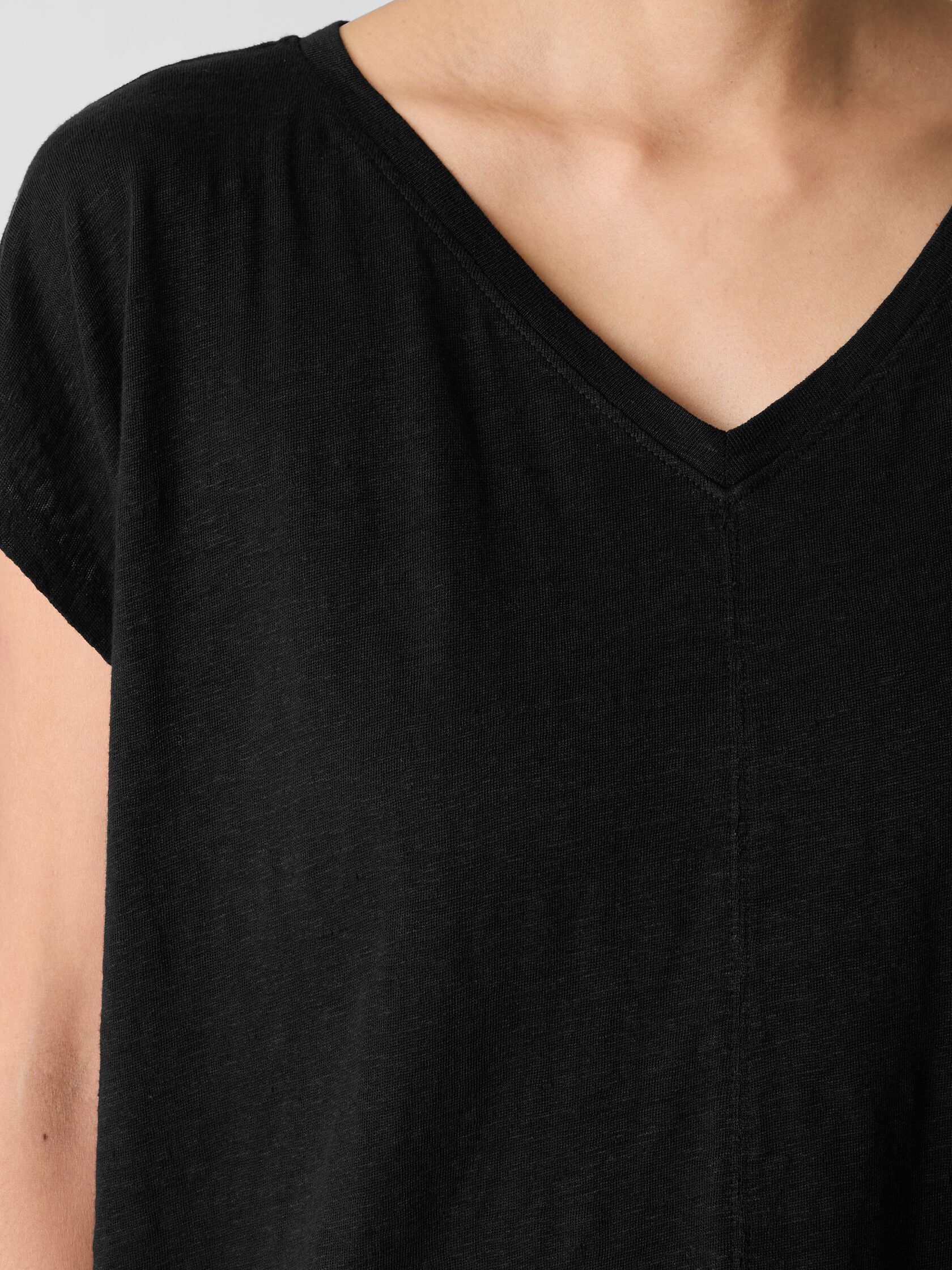 Organic Linen Jersey V-Neck Tee