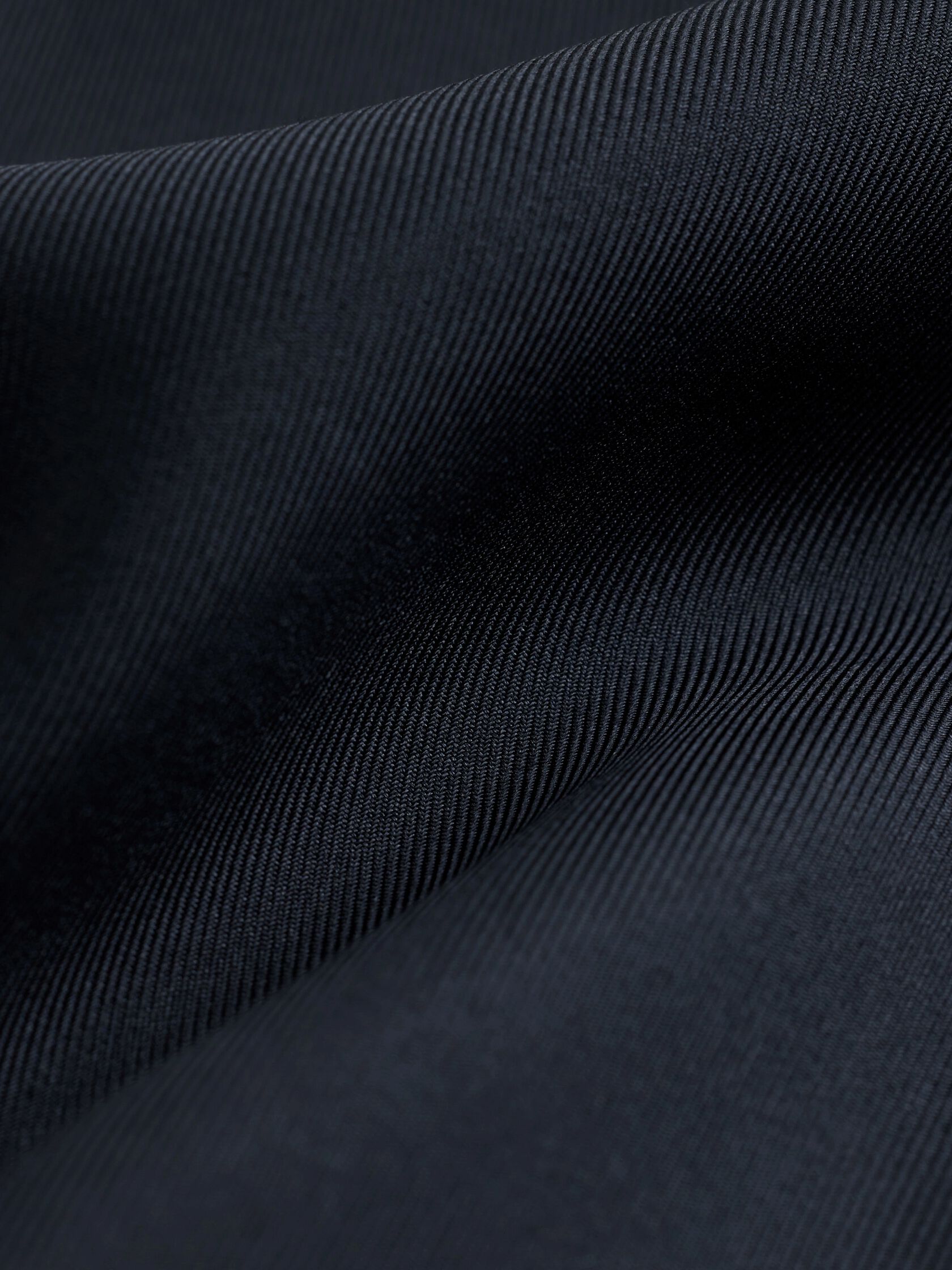 Silk Twill Classic Collar Shirt