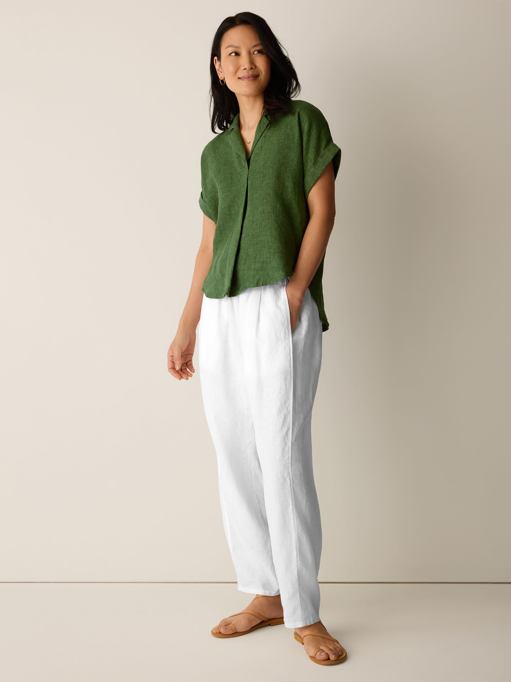 Washed Organic Linen D&eacute;lav&eacute; Notch Collar Top