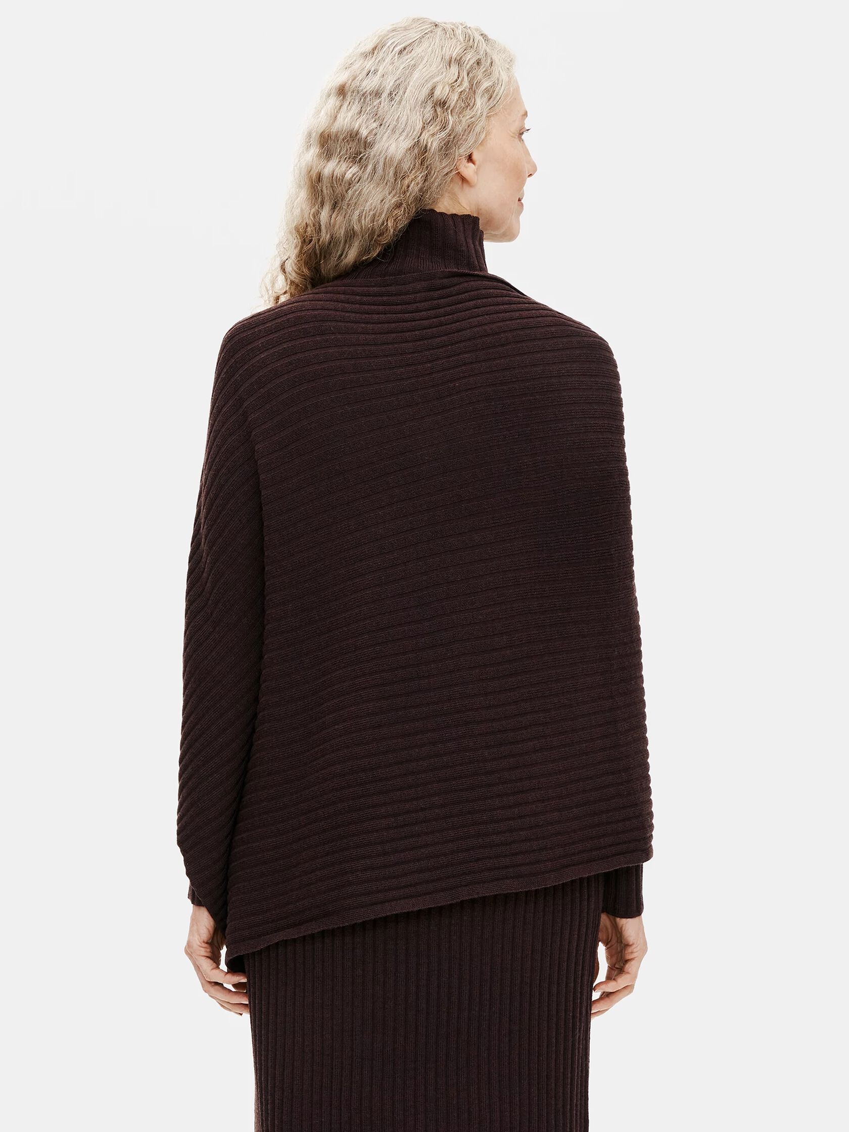 Merino Poncho in Regenerative Wool