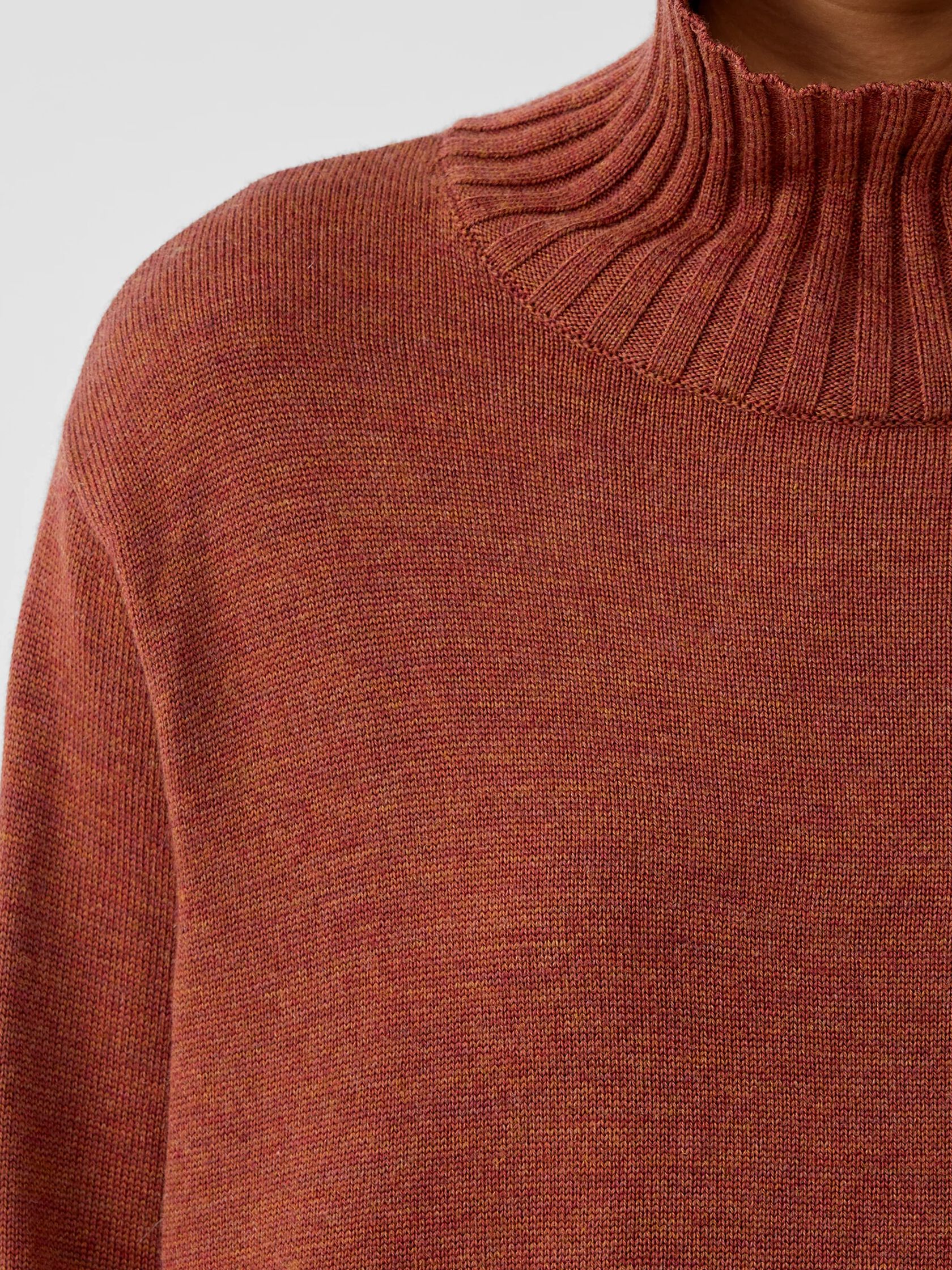 Merino Jersey Turtleneck in Regenerative Wool