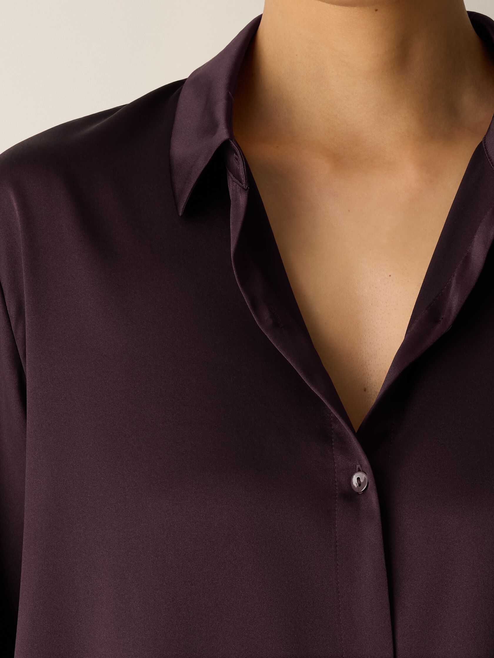 Stretch Silk Charmeuse Classic Collar Shirt