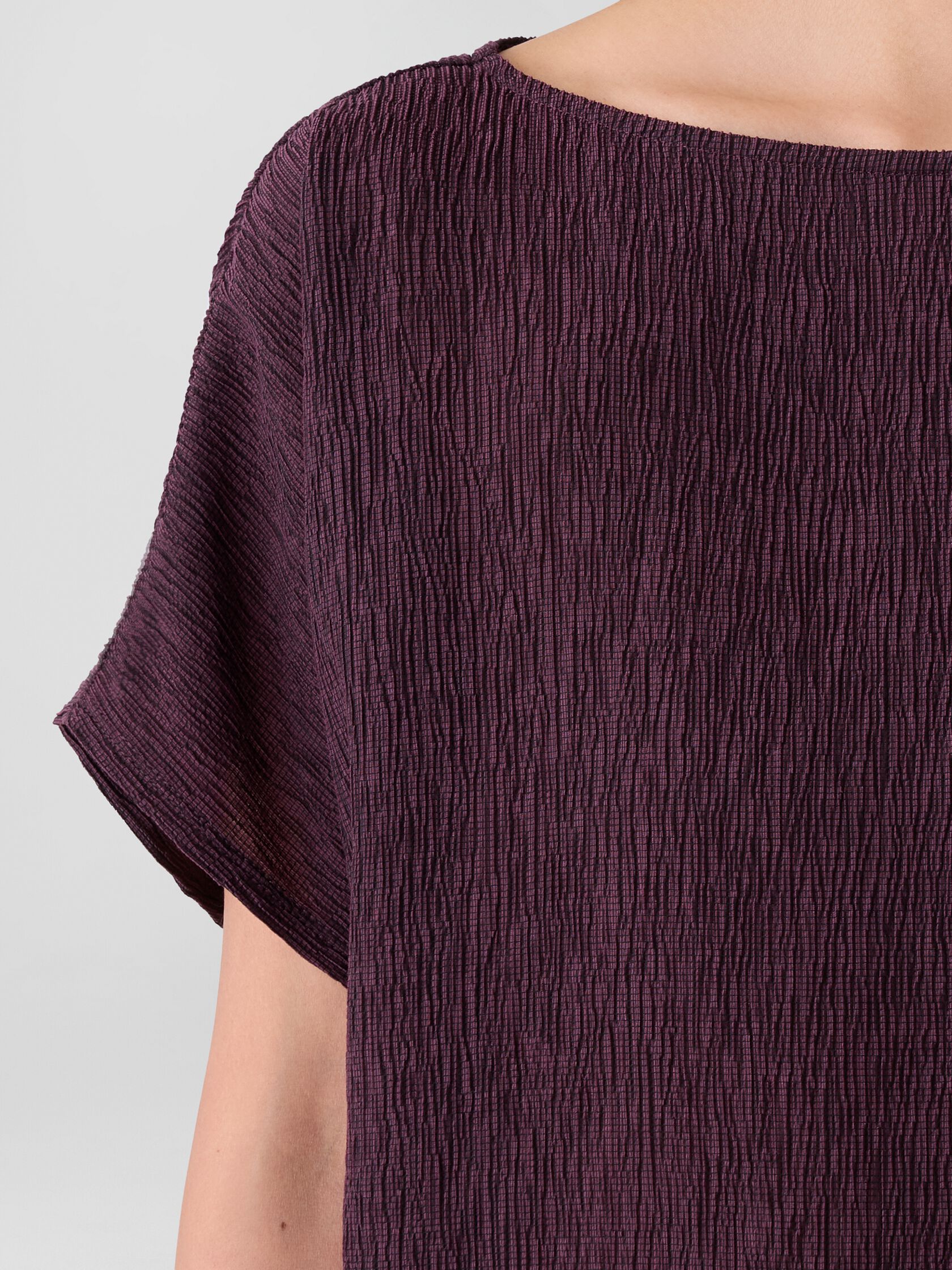 Woven Plissé Dolman Sleeve Top