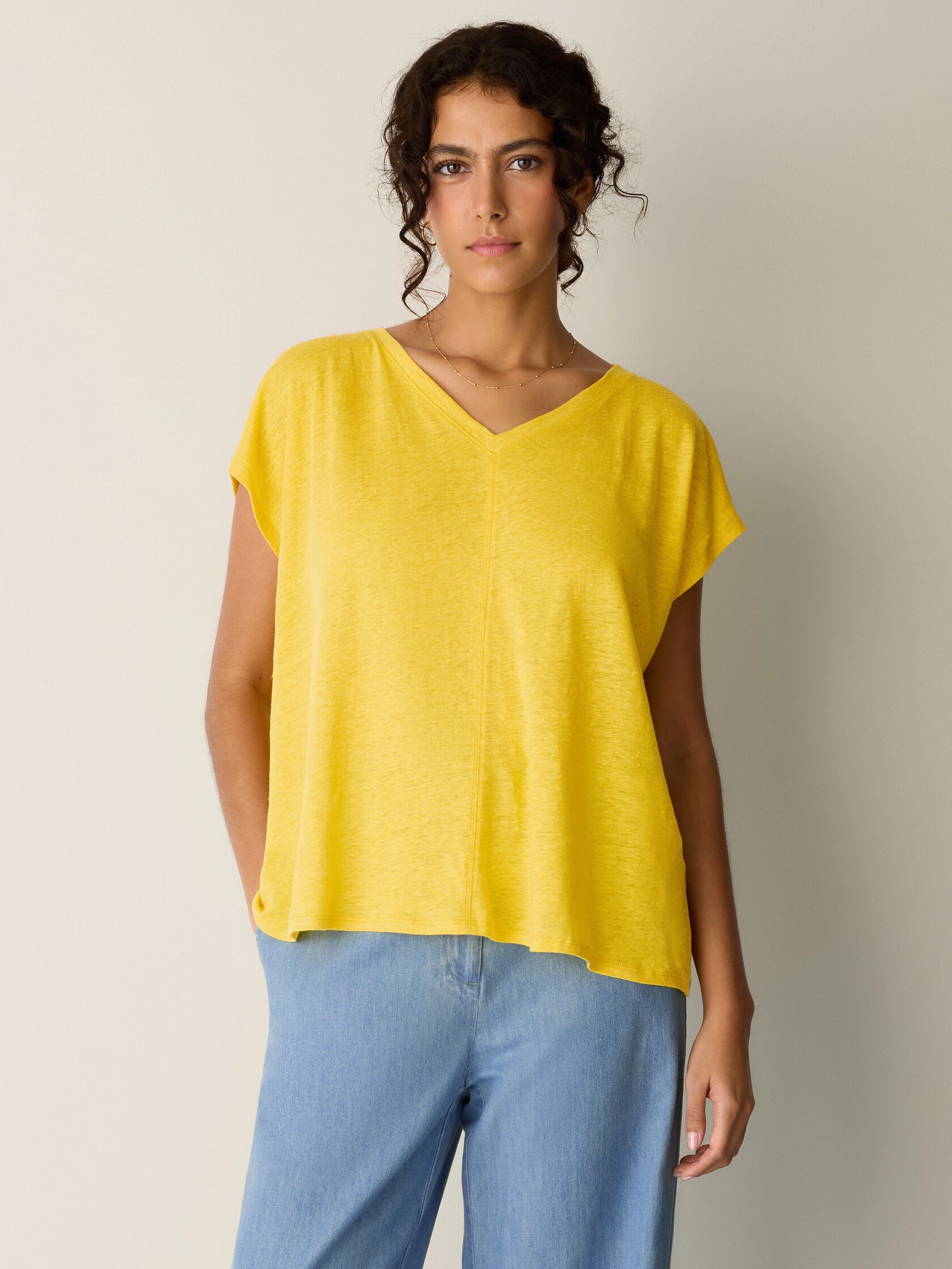 Organic Linen Jersey V-Neck Tee