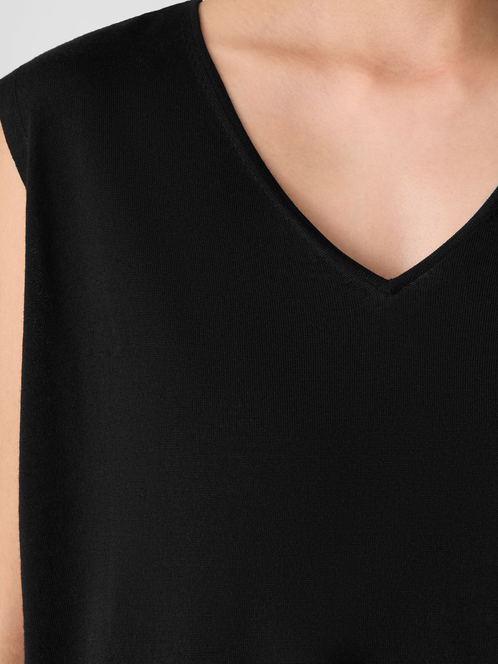 Superfine Merino Vest in Regenerative Wool