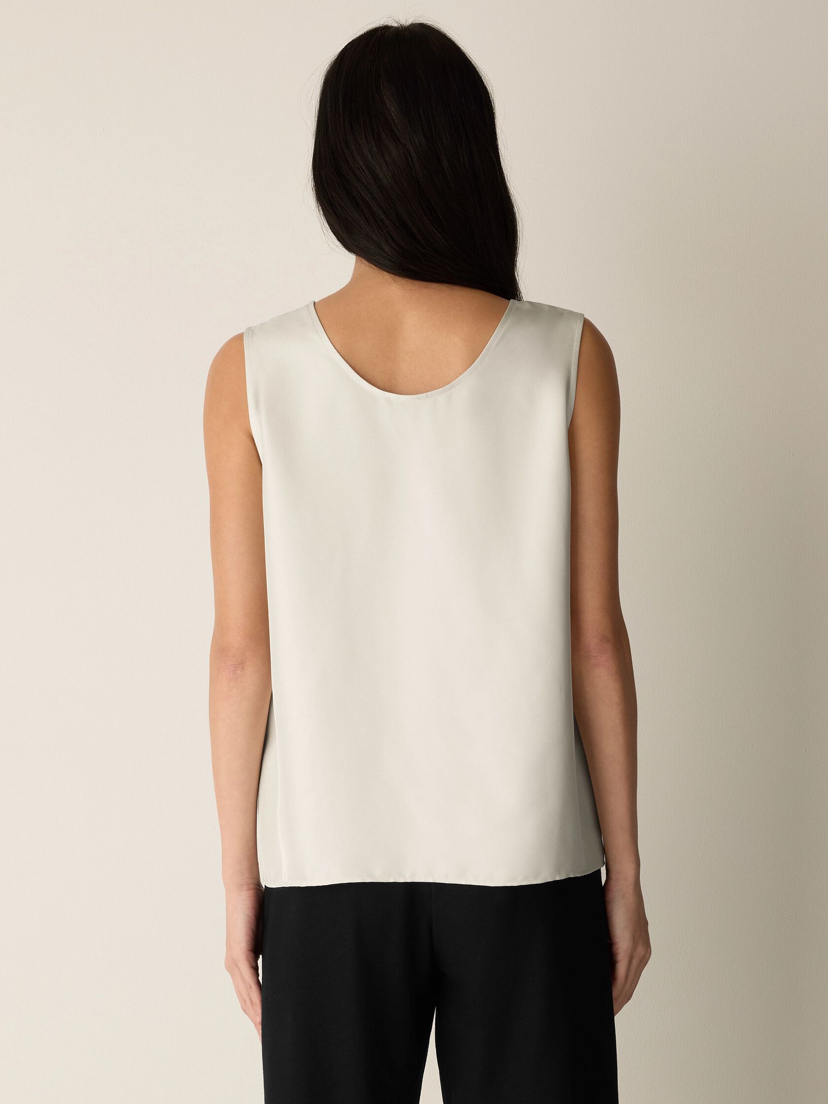 Silk Twill Curved V-Neck Tank