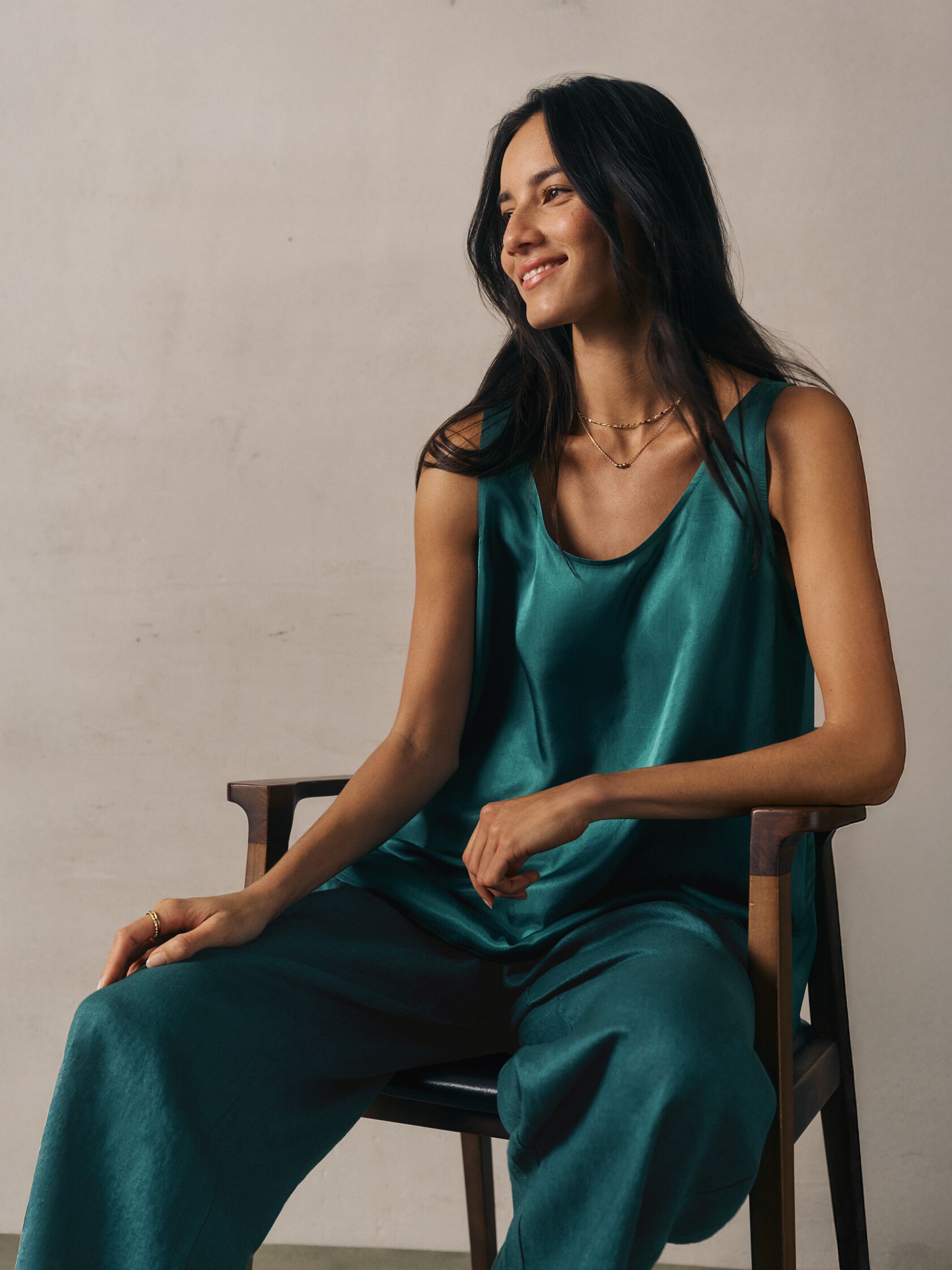 Lightweight Satin Shimmer Scoop Neck Tank