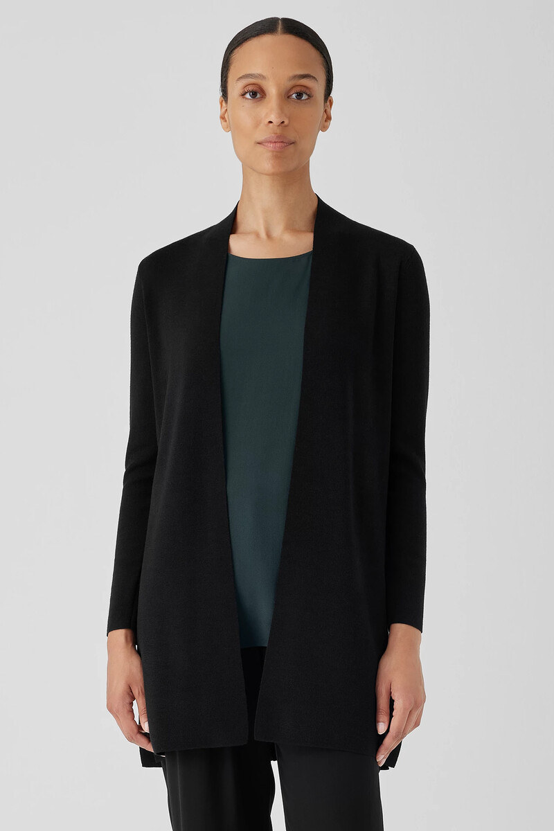 Fine Merino Cardigan in Regenerative Wool Fine Merino Cardigan in Regenerative Wool