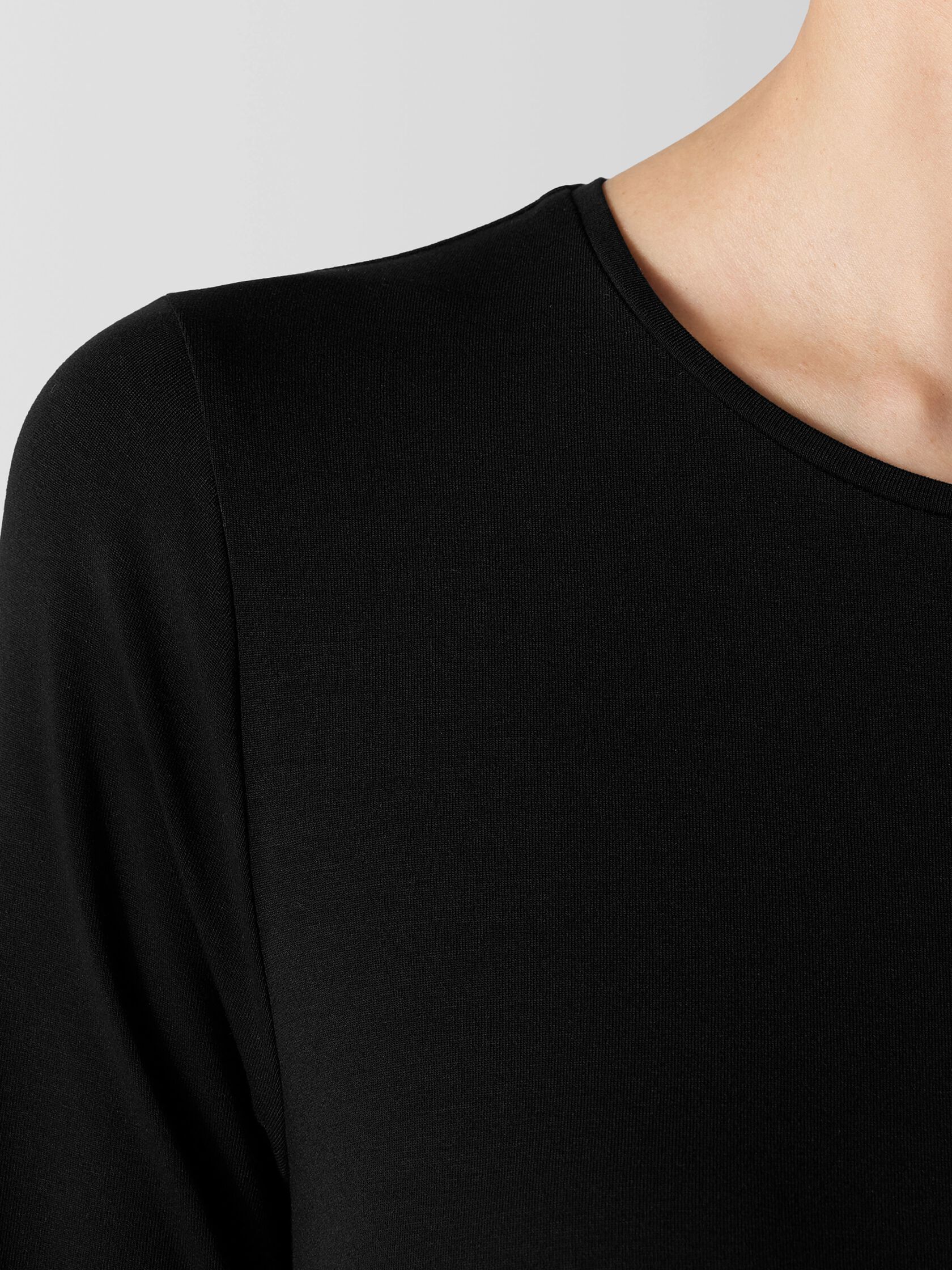 Stretch Jersey Knit Round Neck Dress