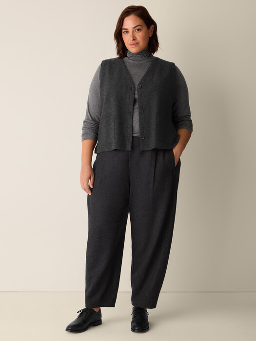 Lightweight Boiled Wool Vest in Regenerative Wool